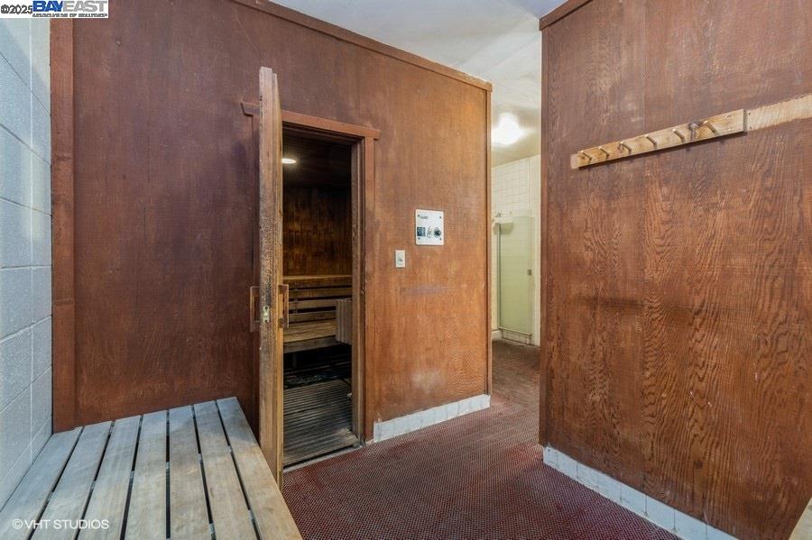 2005 Pleasant Valley Ave # 316