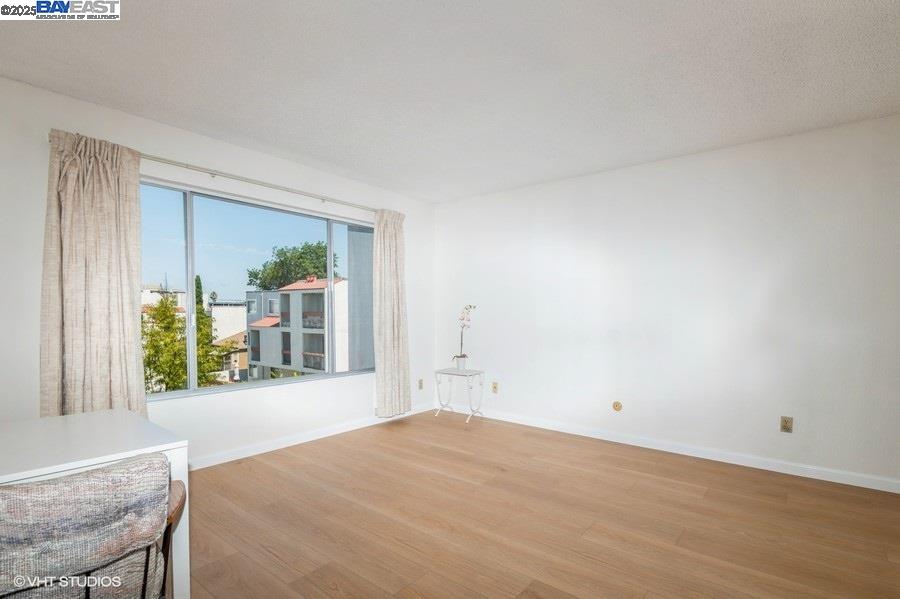 2005 Pleasant Valley Ave # 316