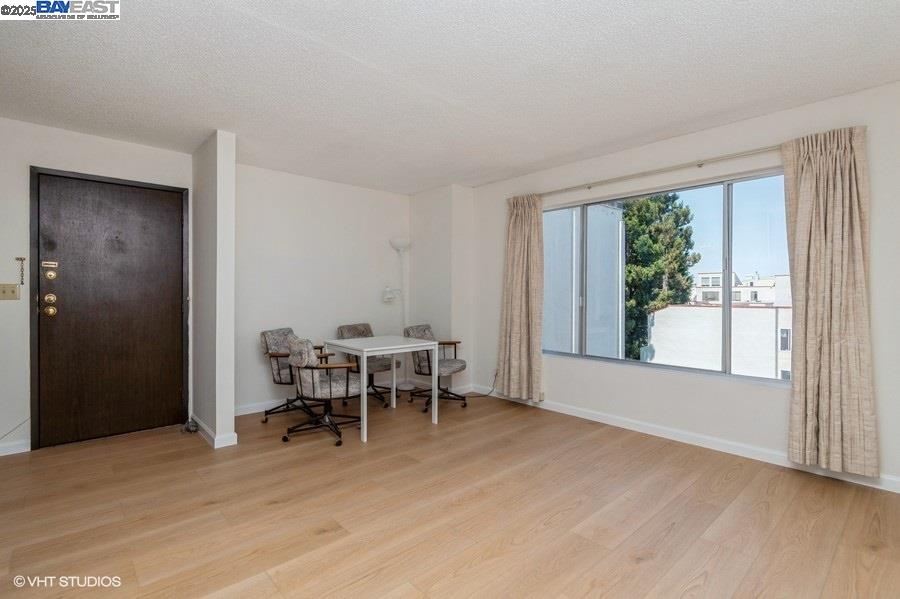 2005 Pleasant Valley Ave # 316