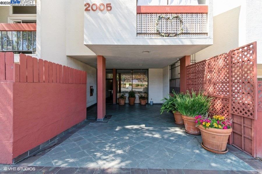 2005 Pleasant Valley Ave # 316