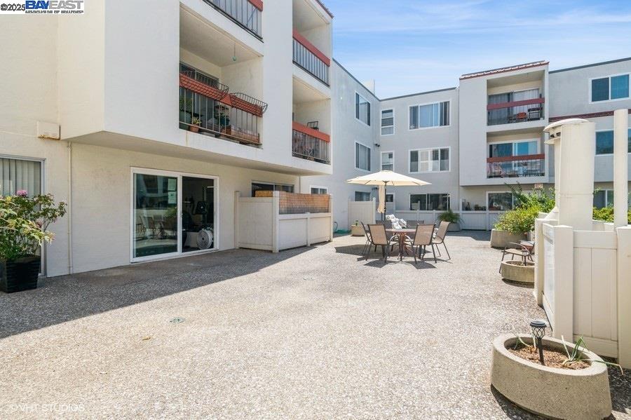 2005 Pleasant Valley Ave # 316