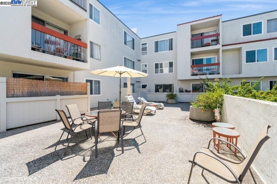 2005 Pleasant Valley Ave # 316