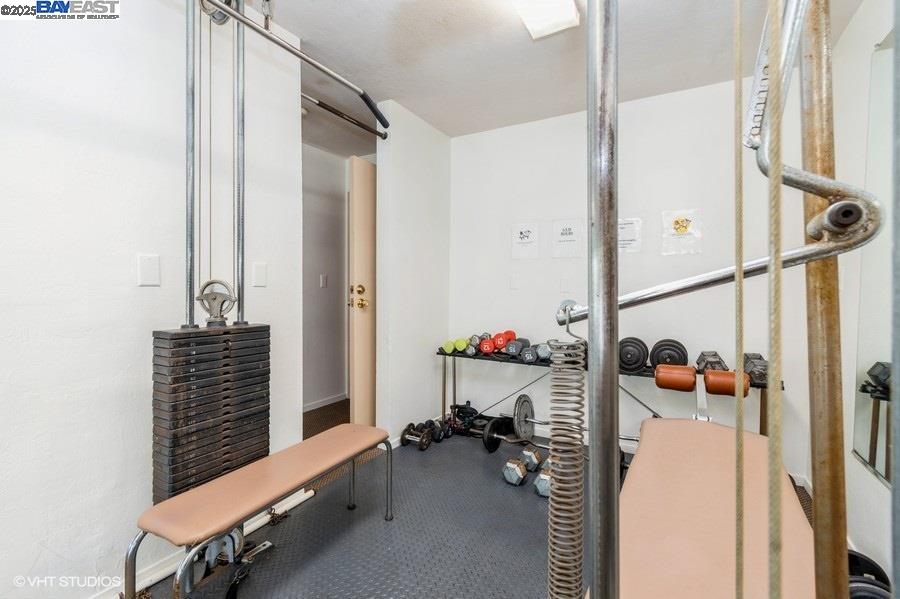 2005 Pleasant Valley Ave # 316