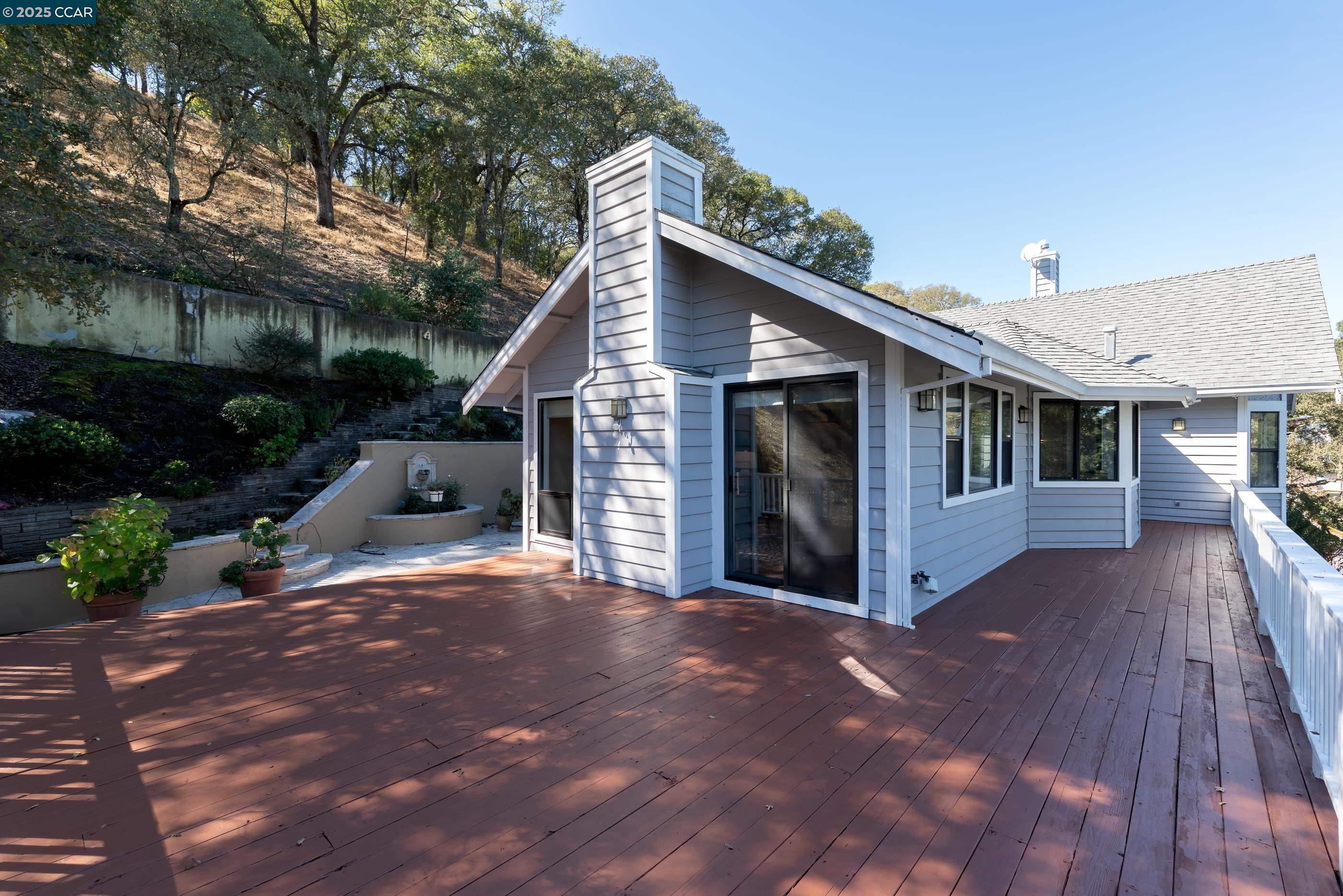 59 A Saddle Road, Walnut Creek