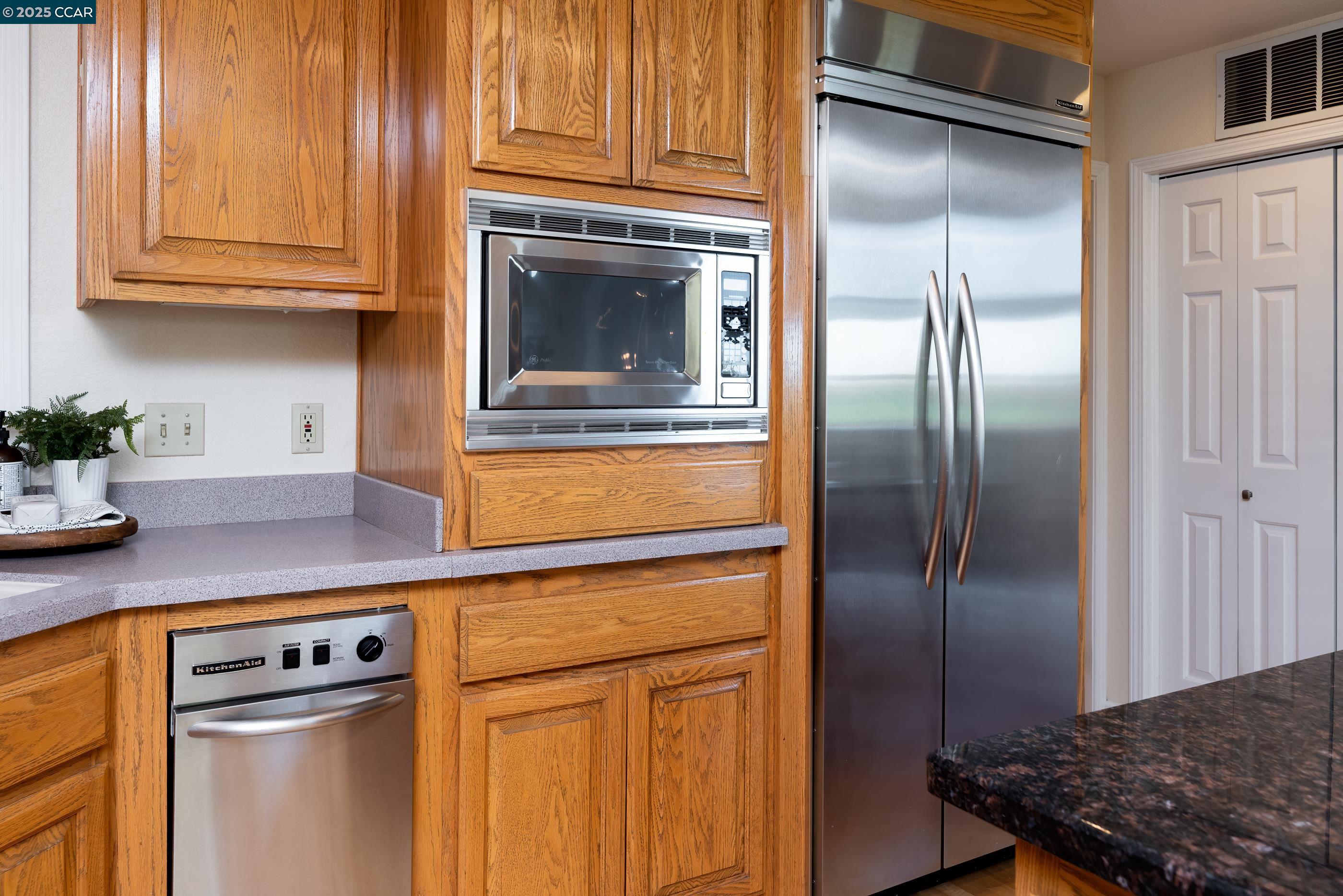 59 A Saddle Road, Walnut Creek