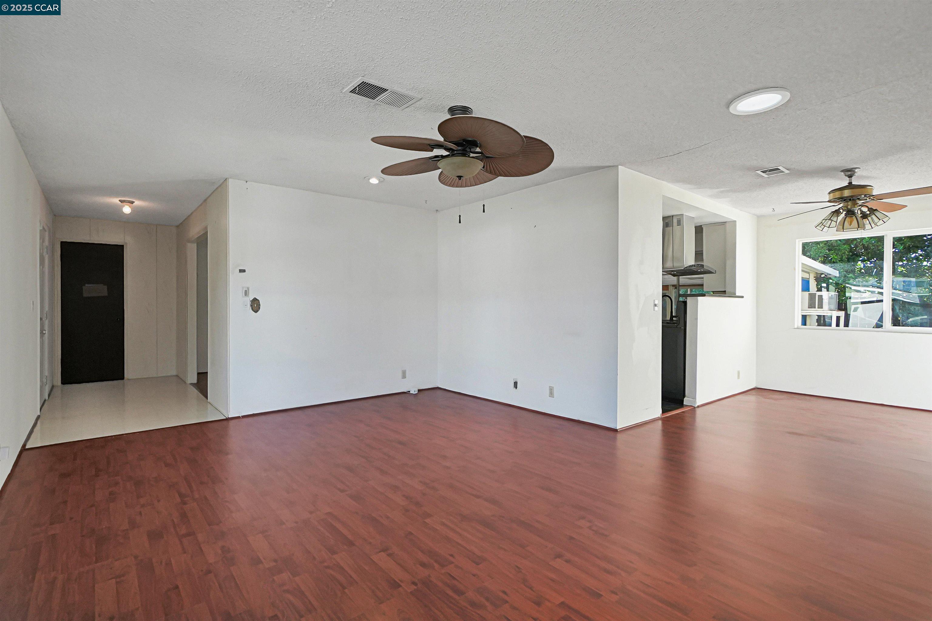 572 Corte Cala, Vacaville