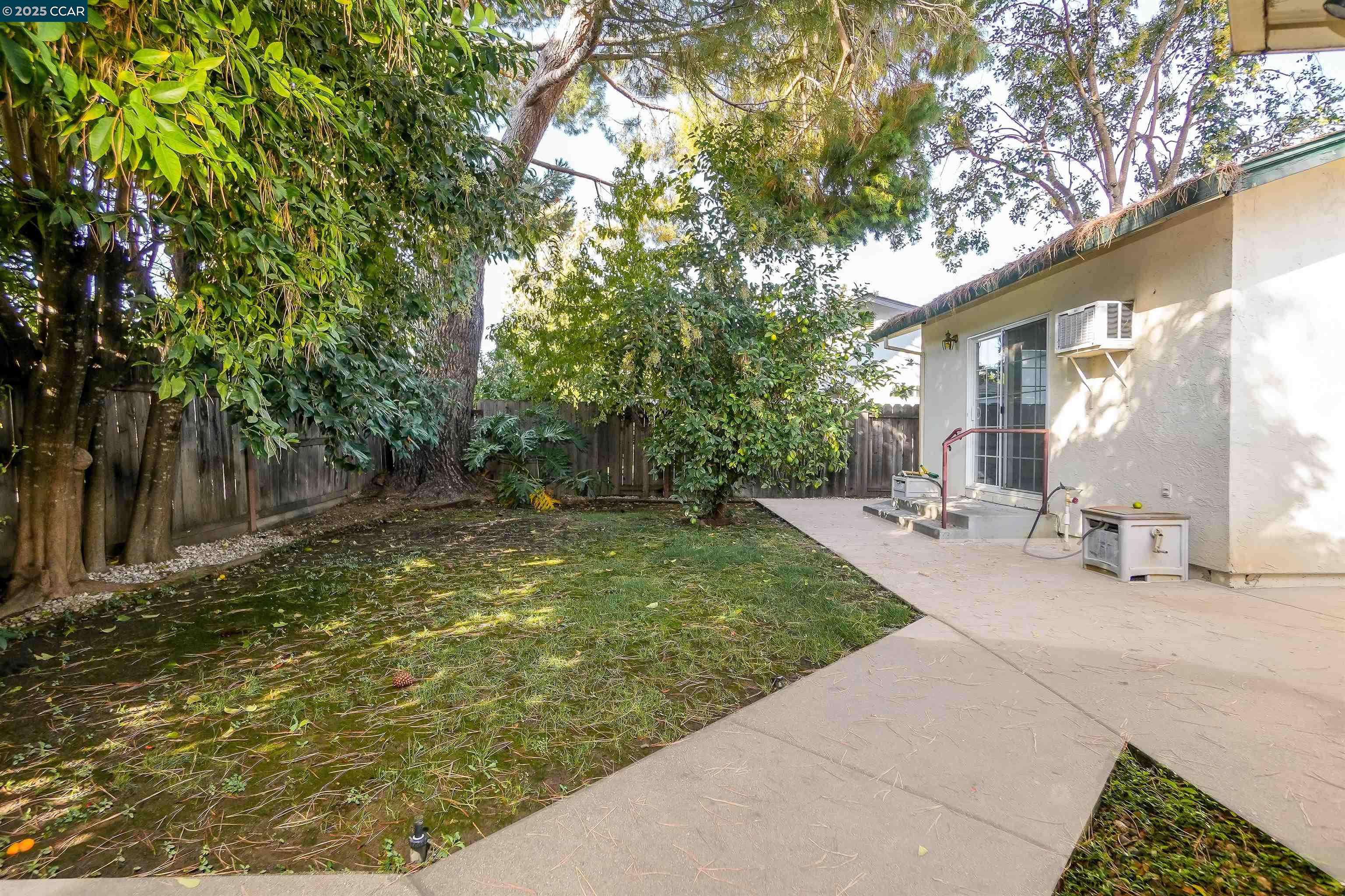 572 Corte Cala, Vacaville