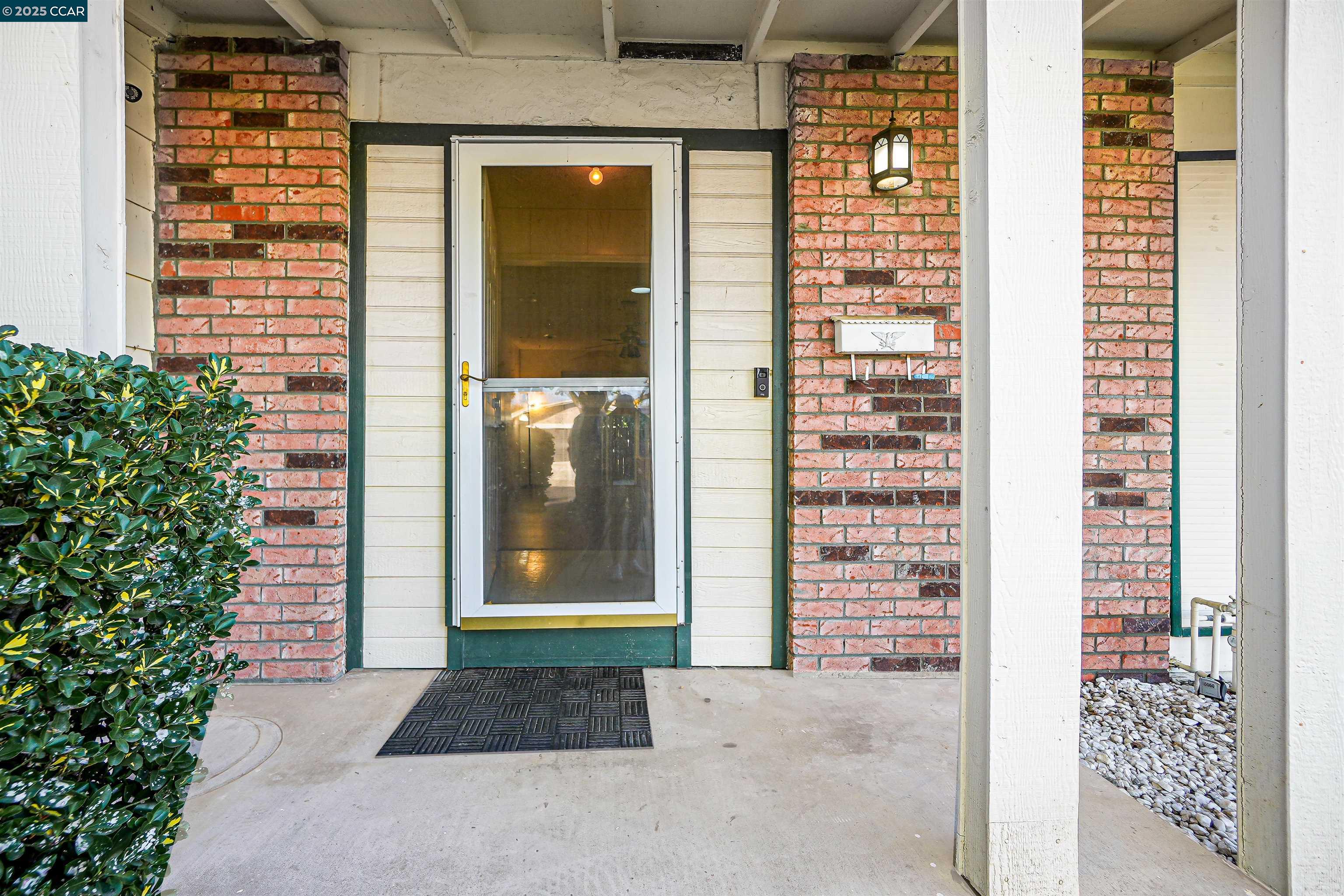 572 Corte Cala, Vacaville