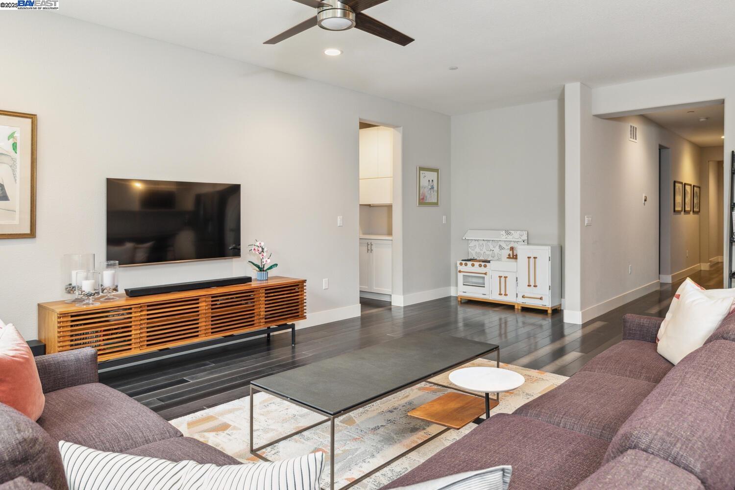 505 Tananger Heights Ct