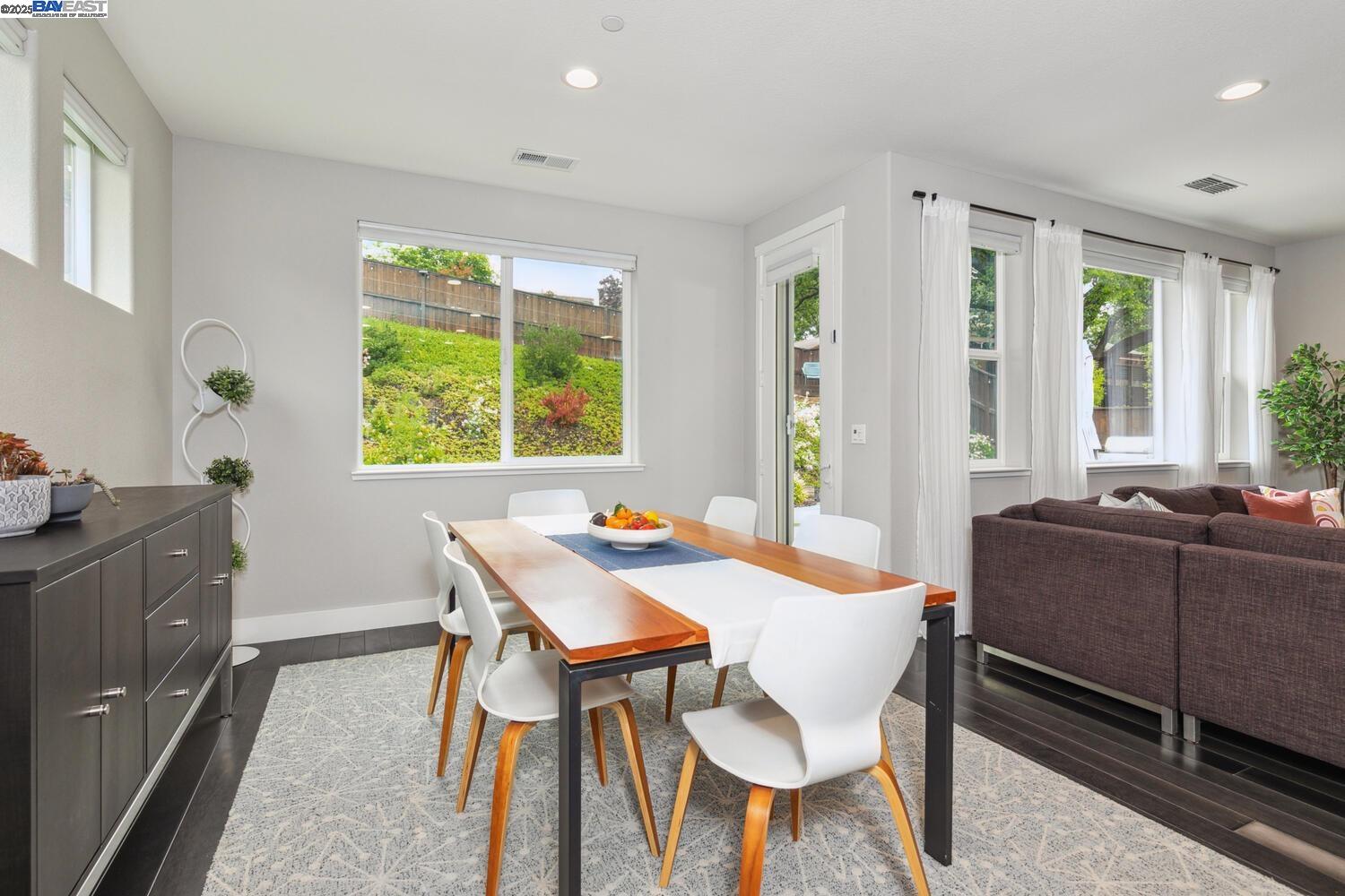 505 Tananger Heights Ct