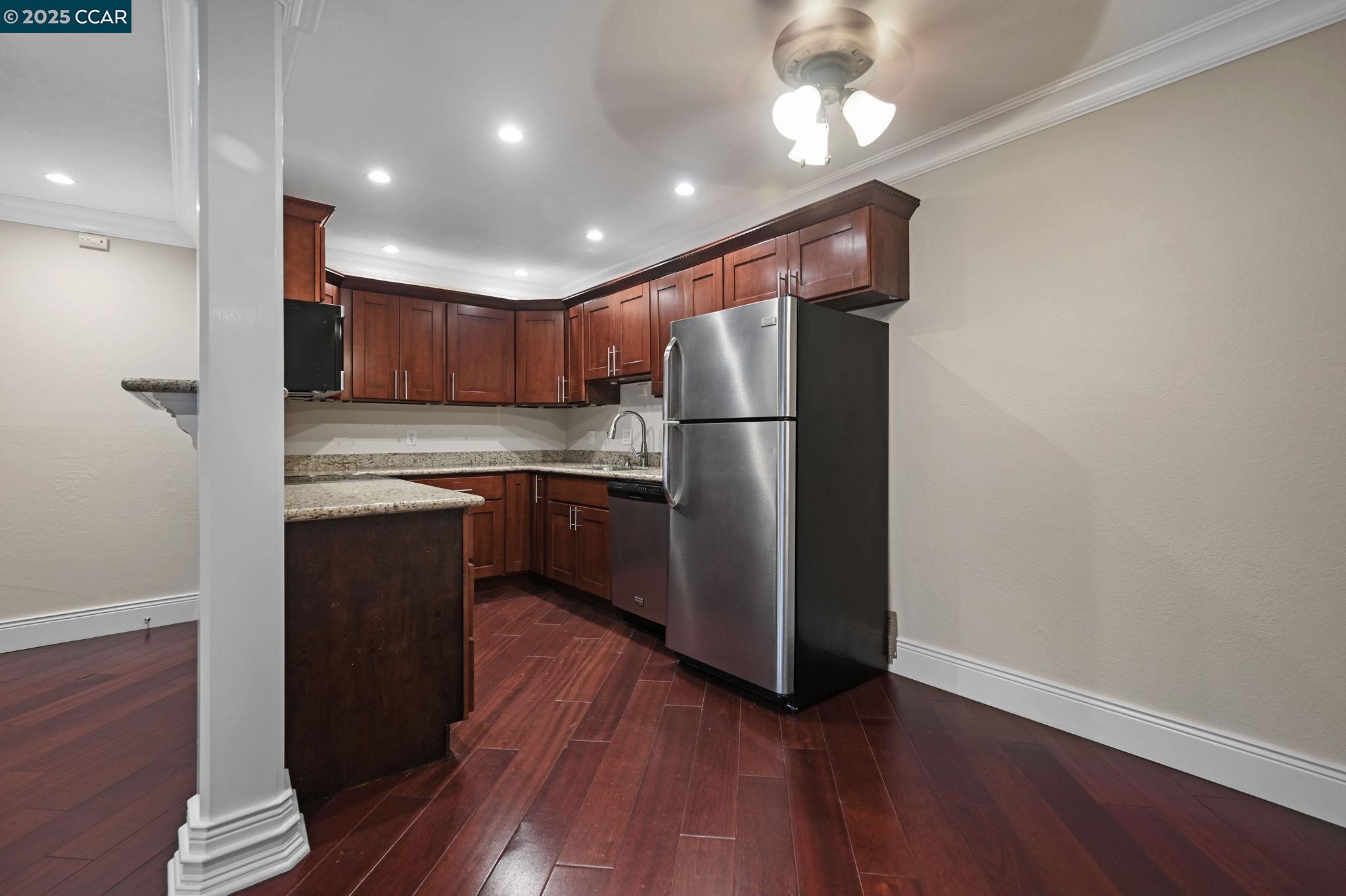 1463 Marchbanks Dr # 2