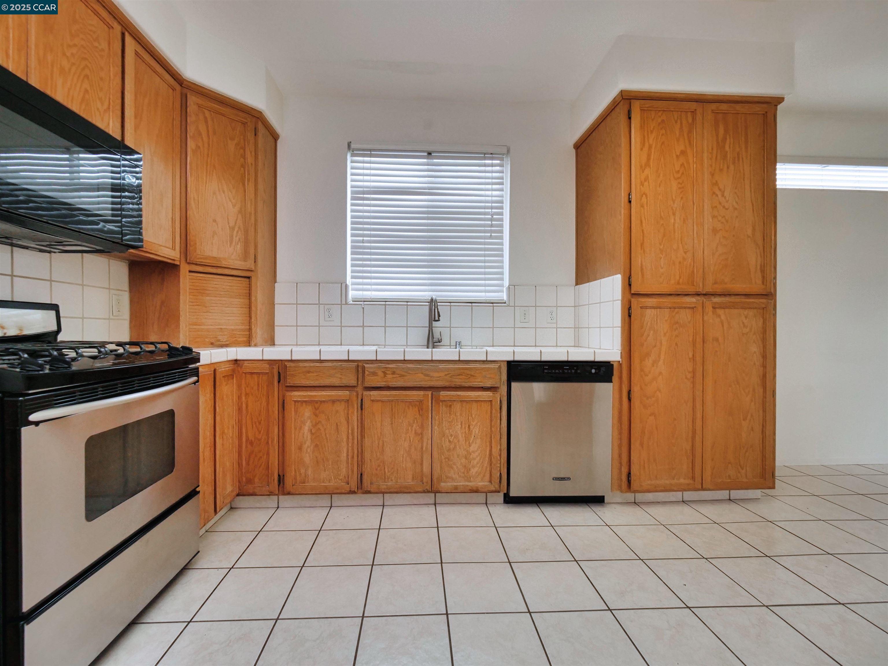 1925 Crutchfield Lane