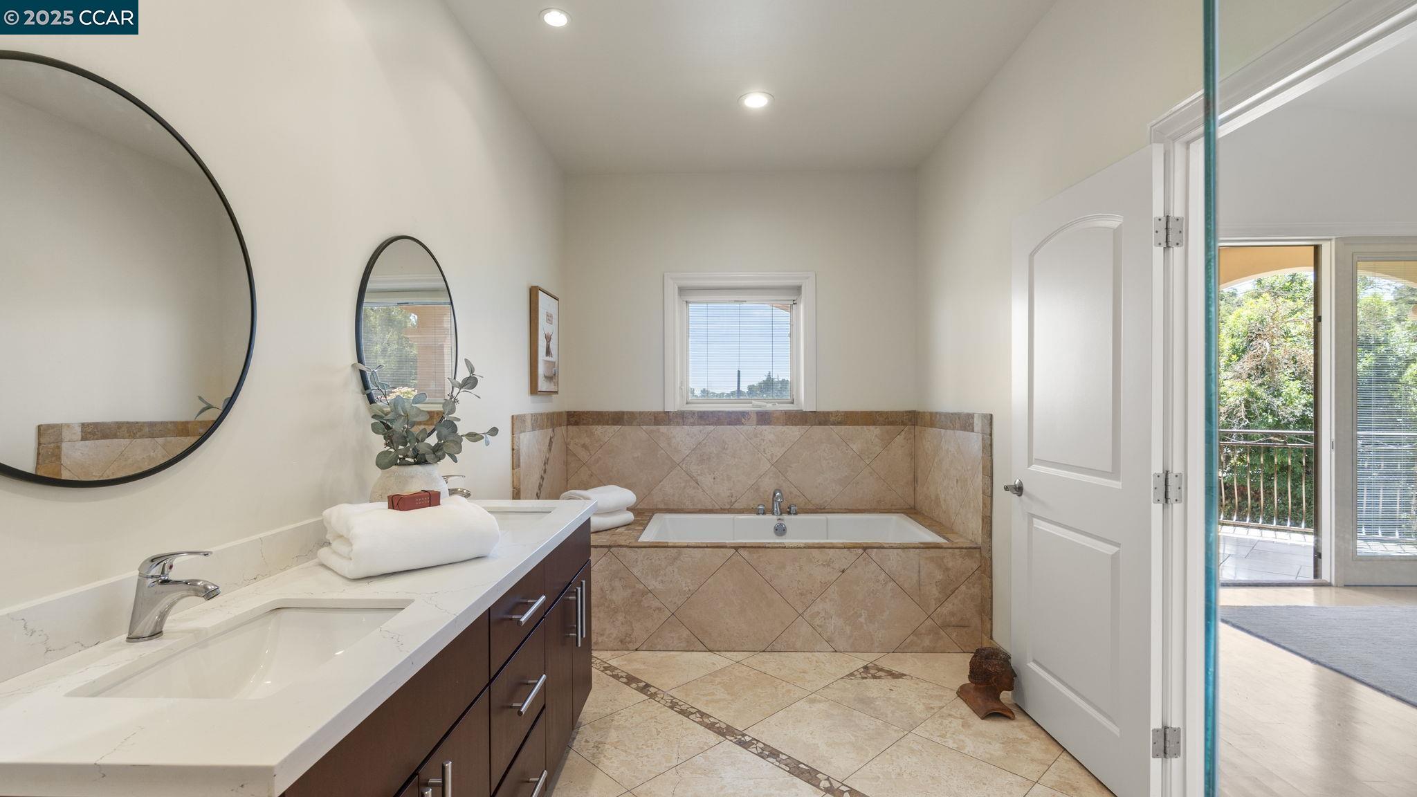 131 Montecito Crescent