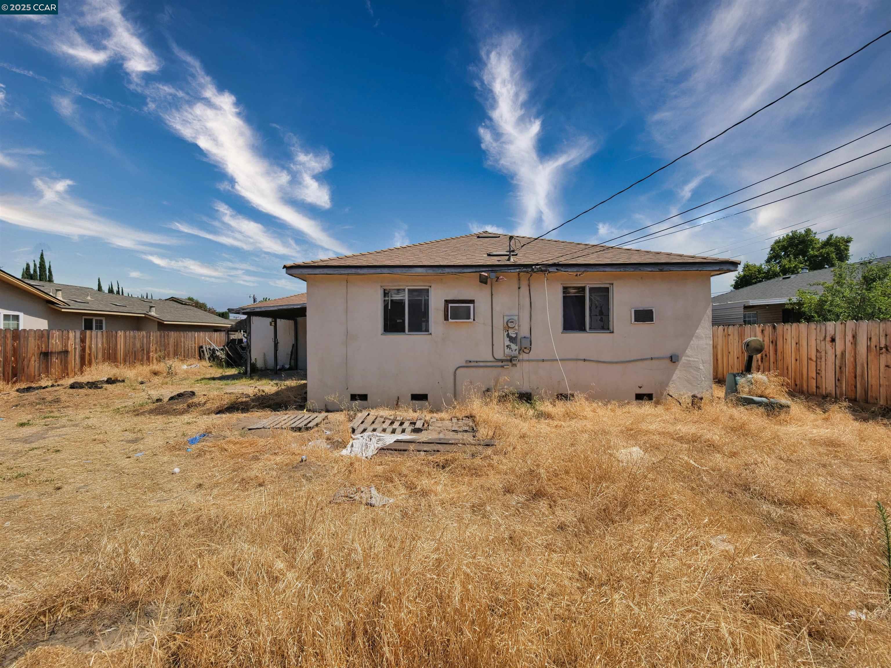 311 Charles Avenue