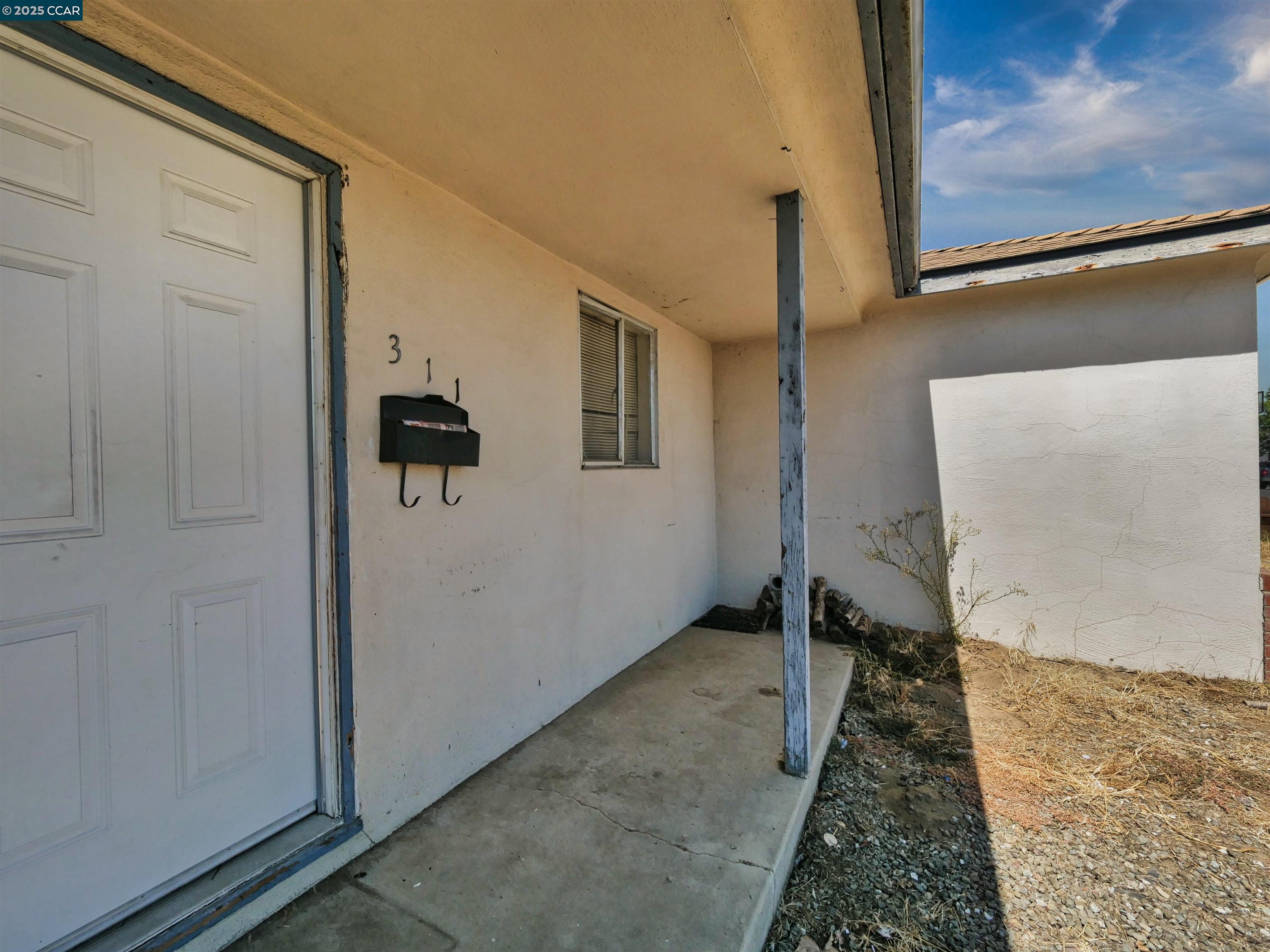 311 Charles Avenue