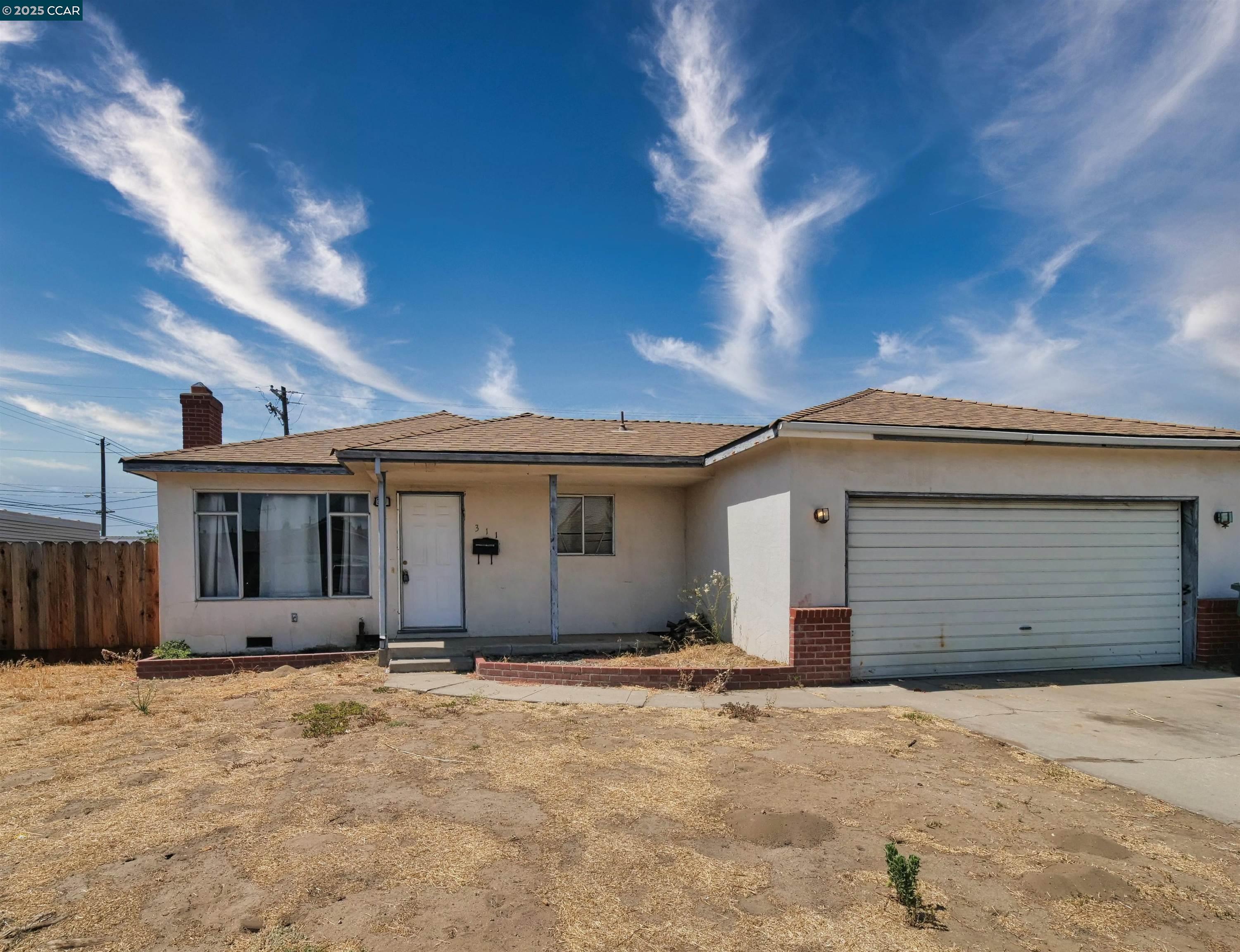 311 Charles Avenue
