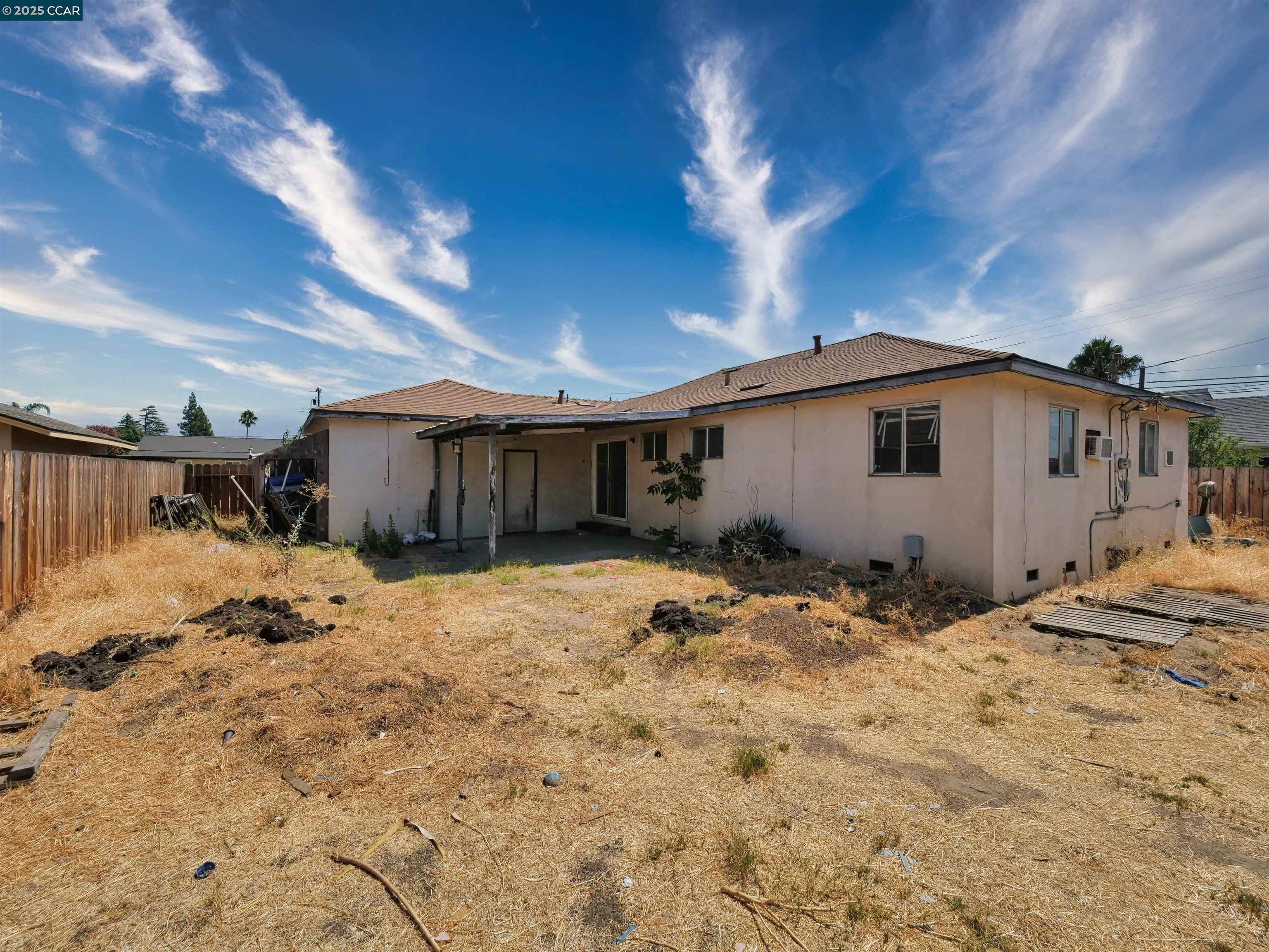 311 Charles Avenue