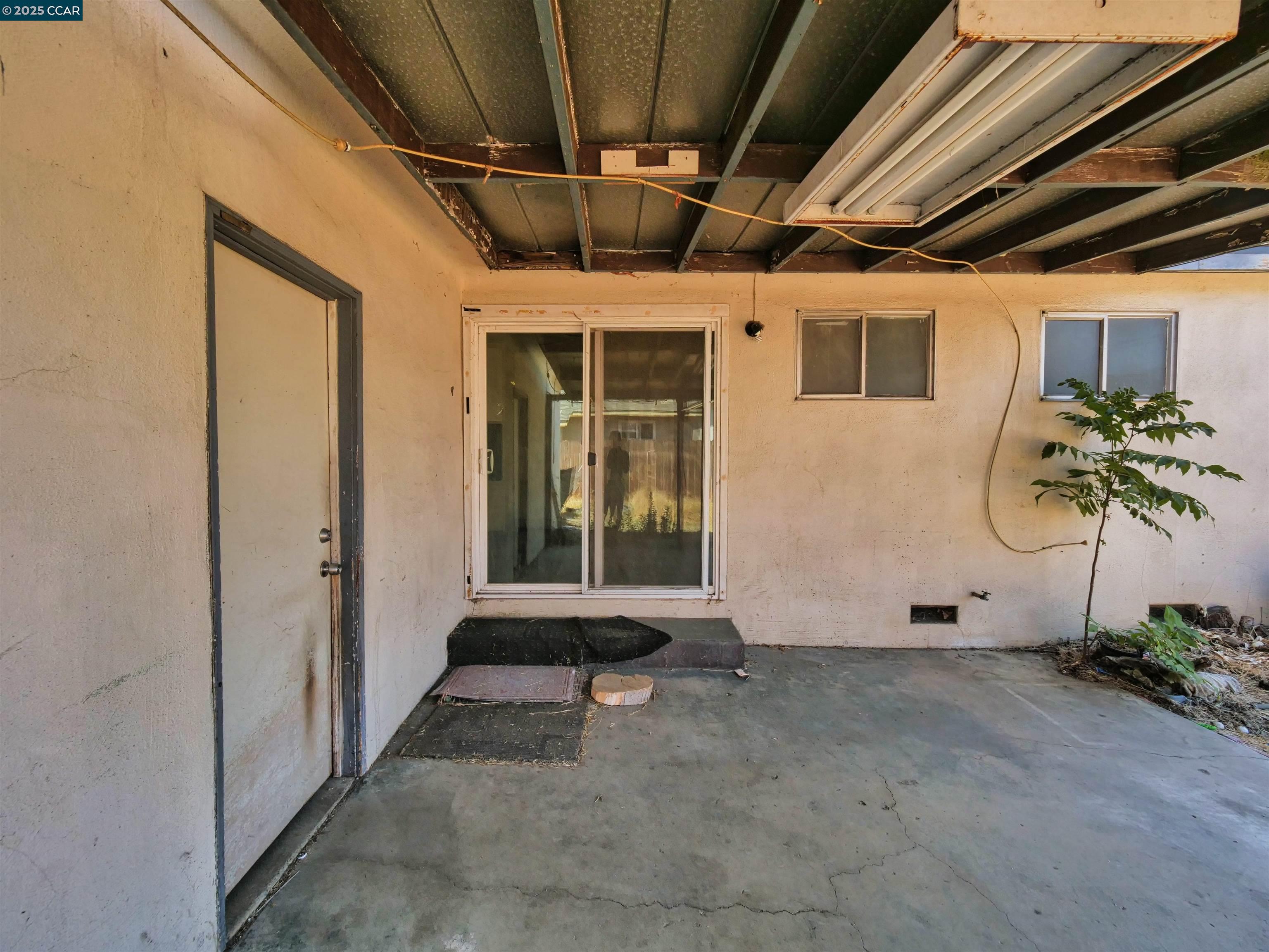 311 Charles Avenue