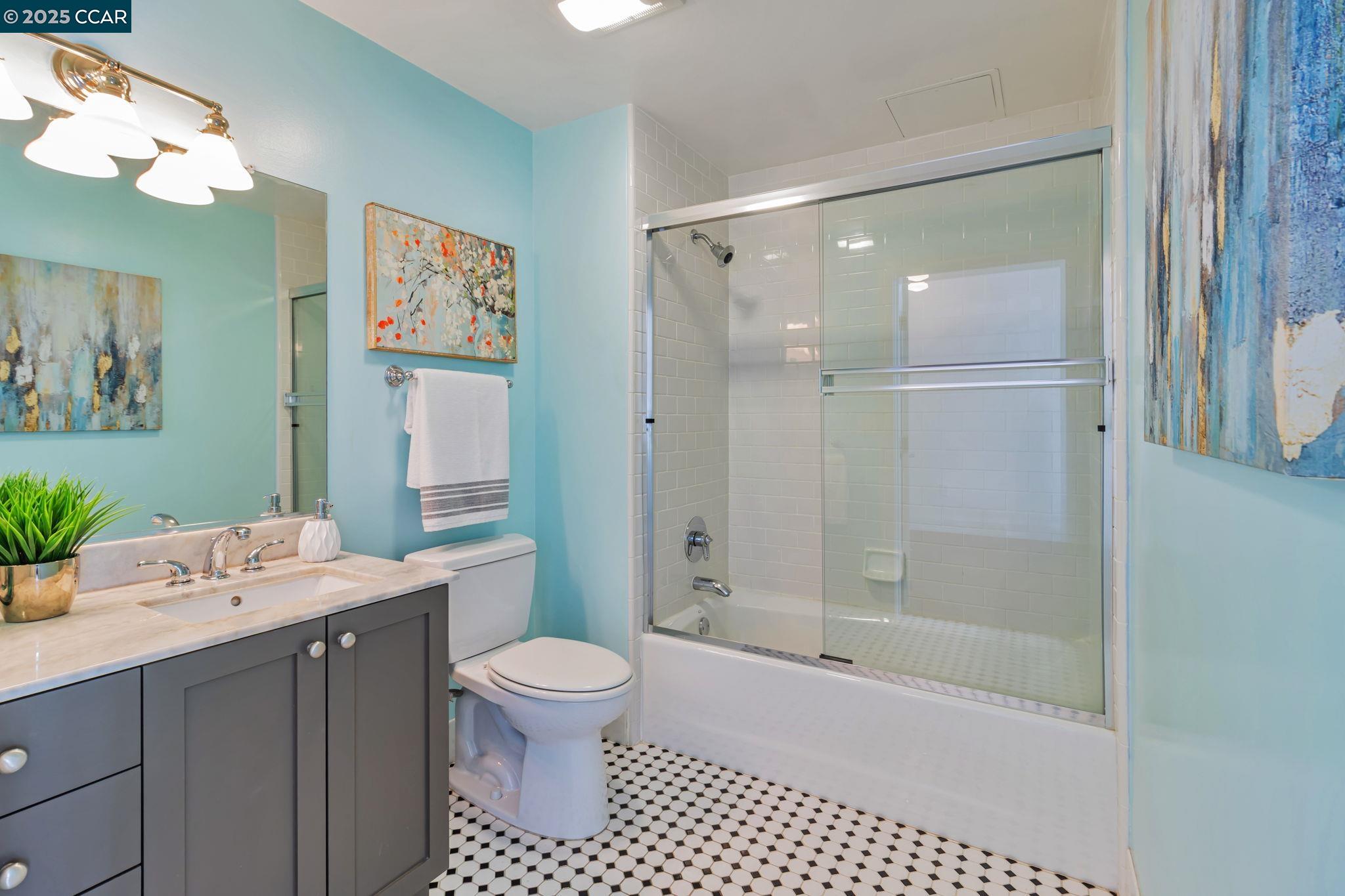 4395 Piedmont Ave # P208