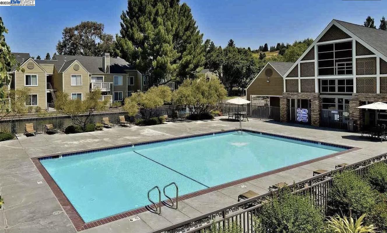 140 Reflections Dr # 24