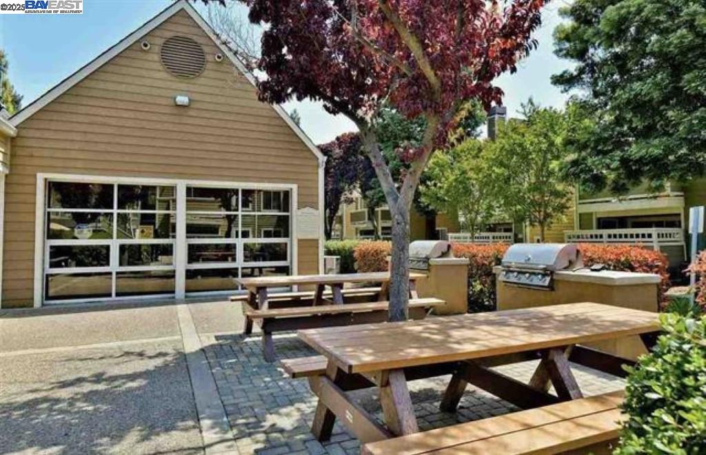 140 Reflections Dr # 24