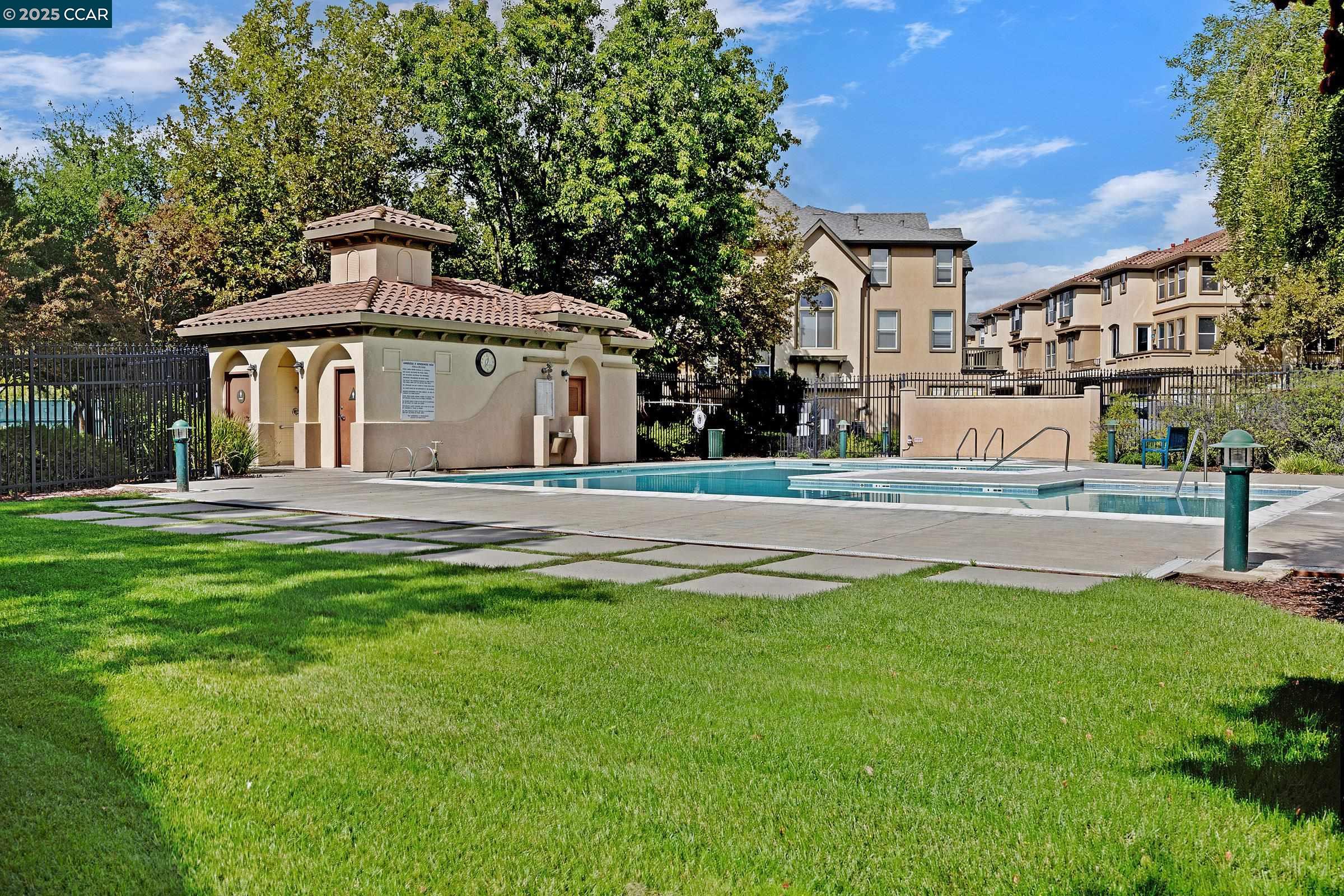 2392 Millstream