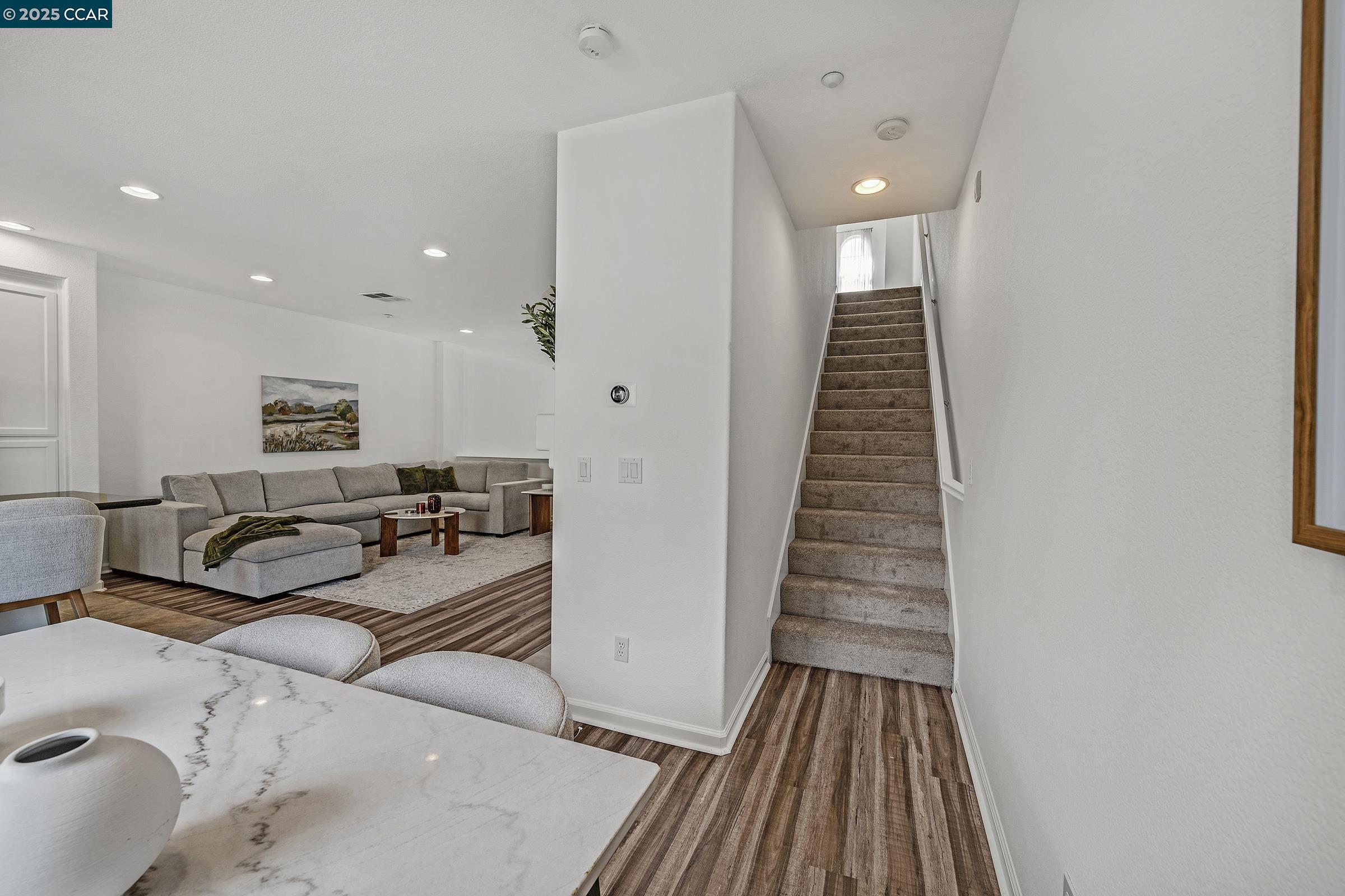 2392 Millstream