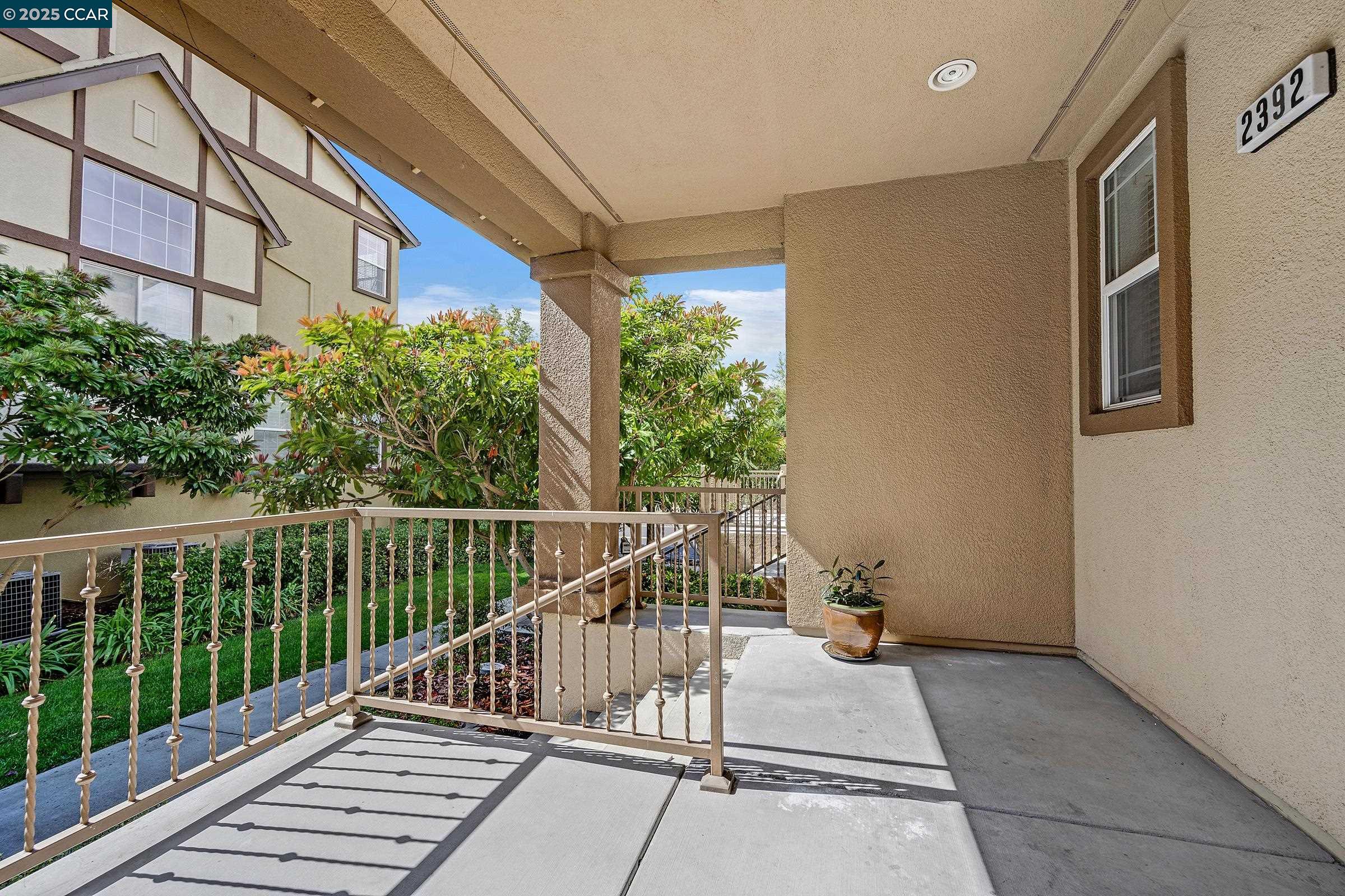 2392 Millstream