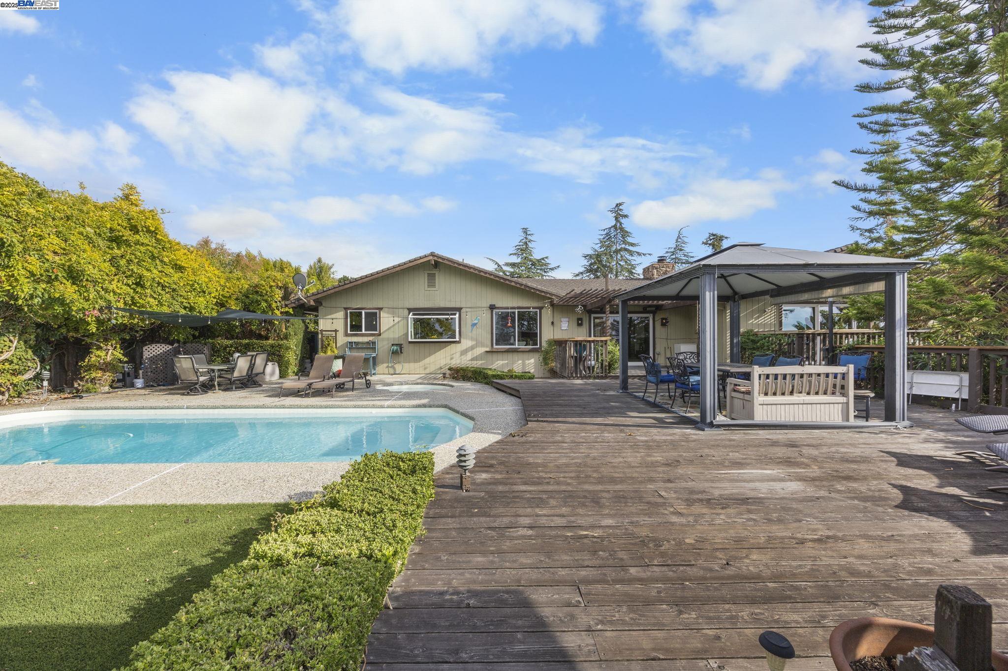 46935 Aloe Ct