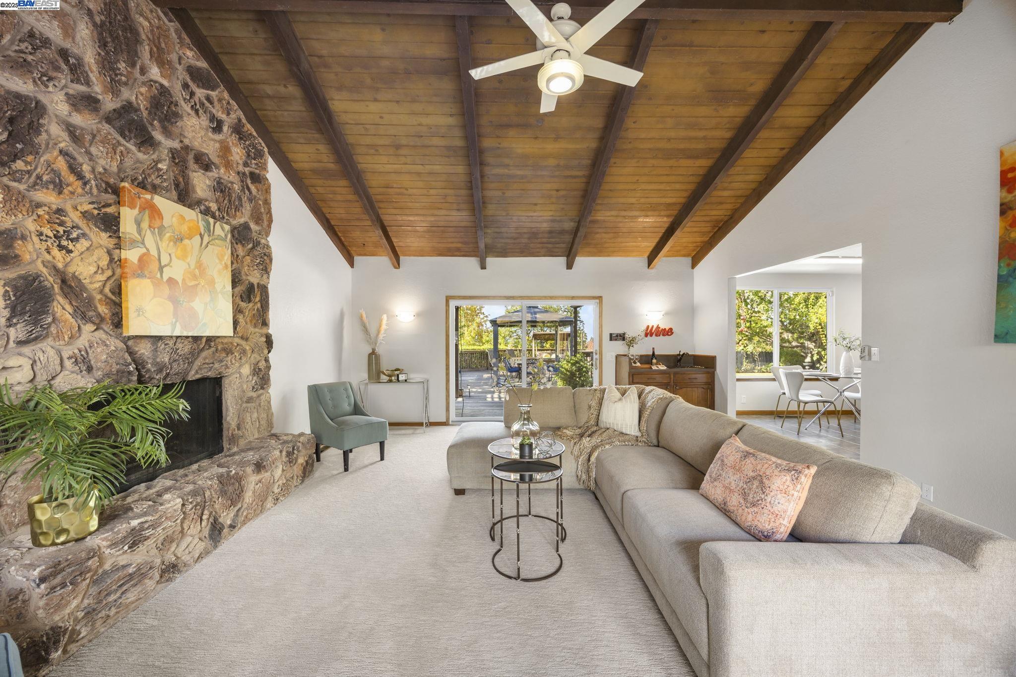 46935 Aloe Ct