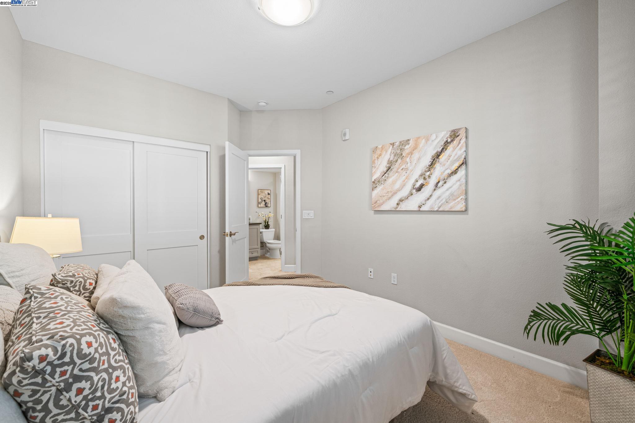 389 Basswood Cmn # 9, Livermore Unit: 9