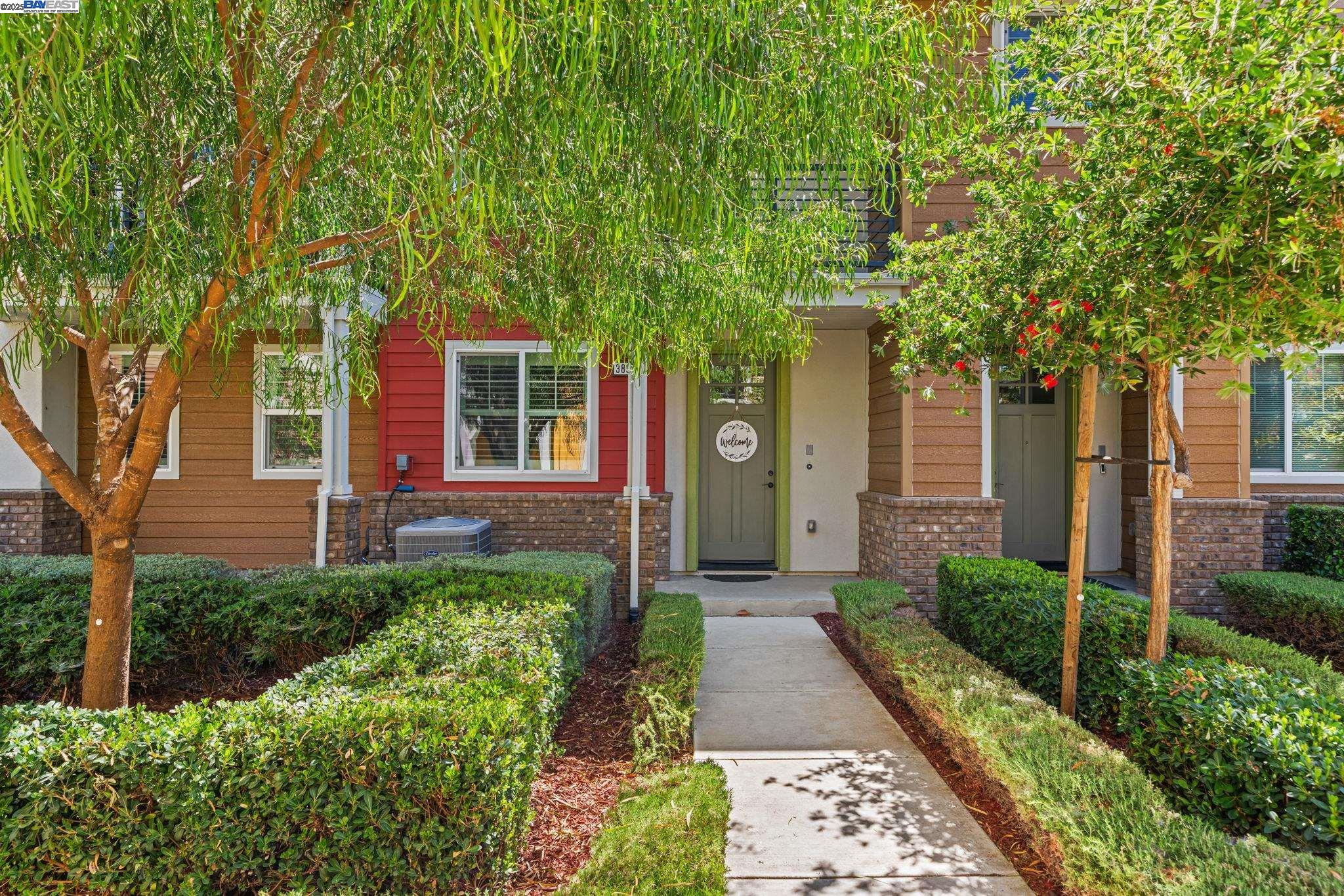 389 Basswood Cmn # 9, Livermore Unit: 9