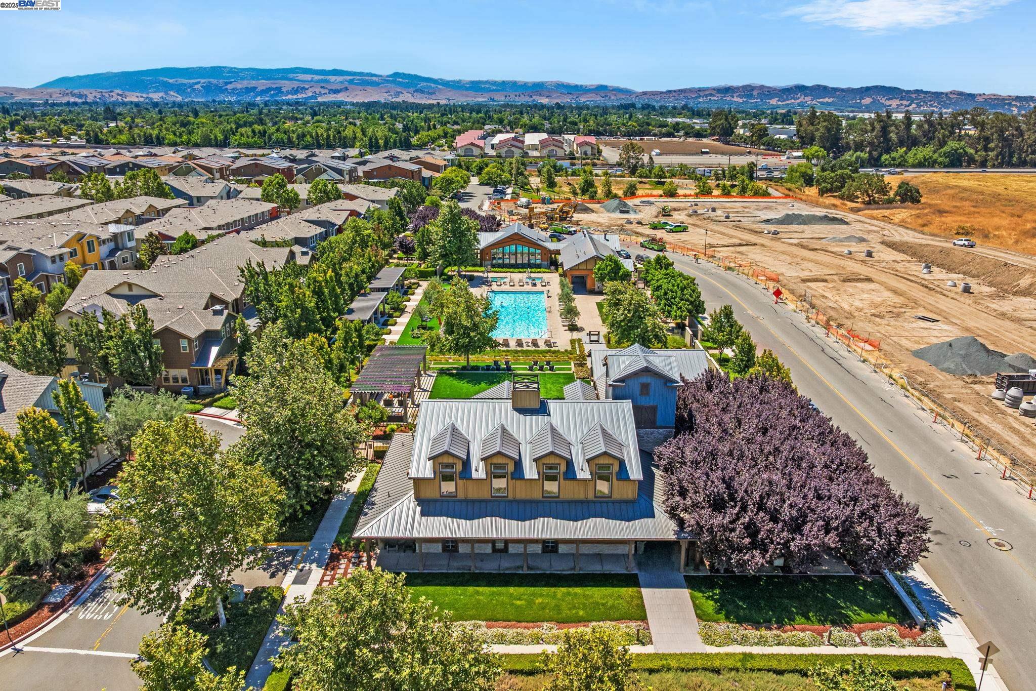 389 Basswood Cmn # 9, Livermore Unit: 9