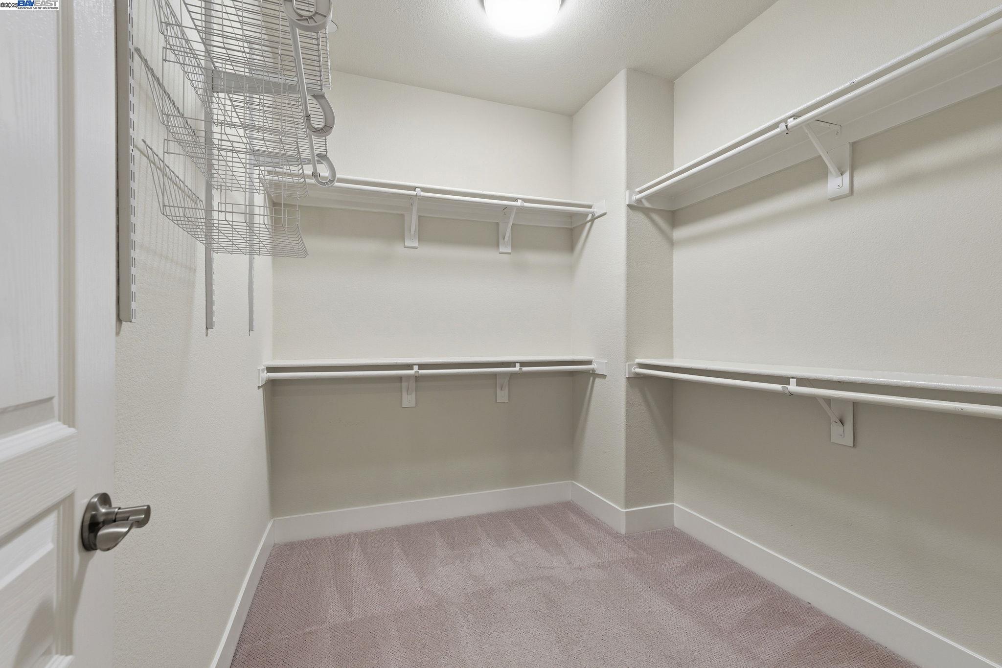 201 Jetty Dr, Richmond