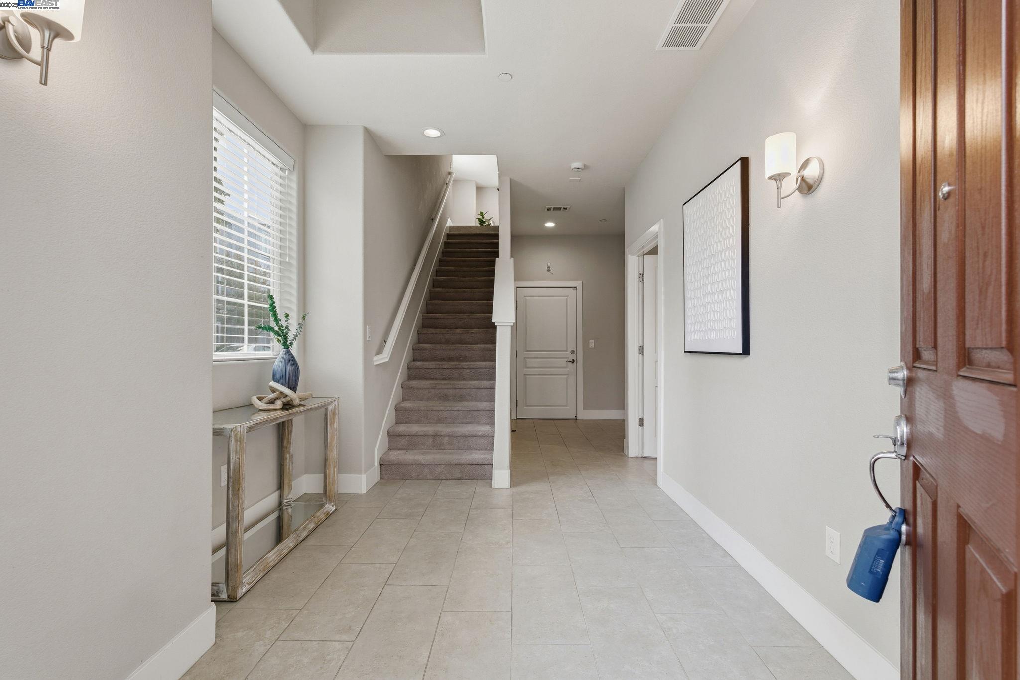 201 Jetty Dr, Richmond