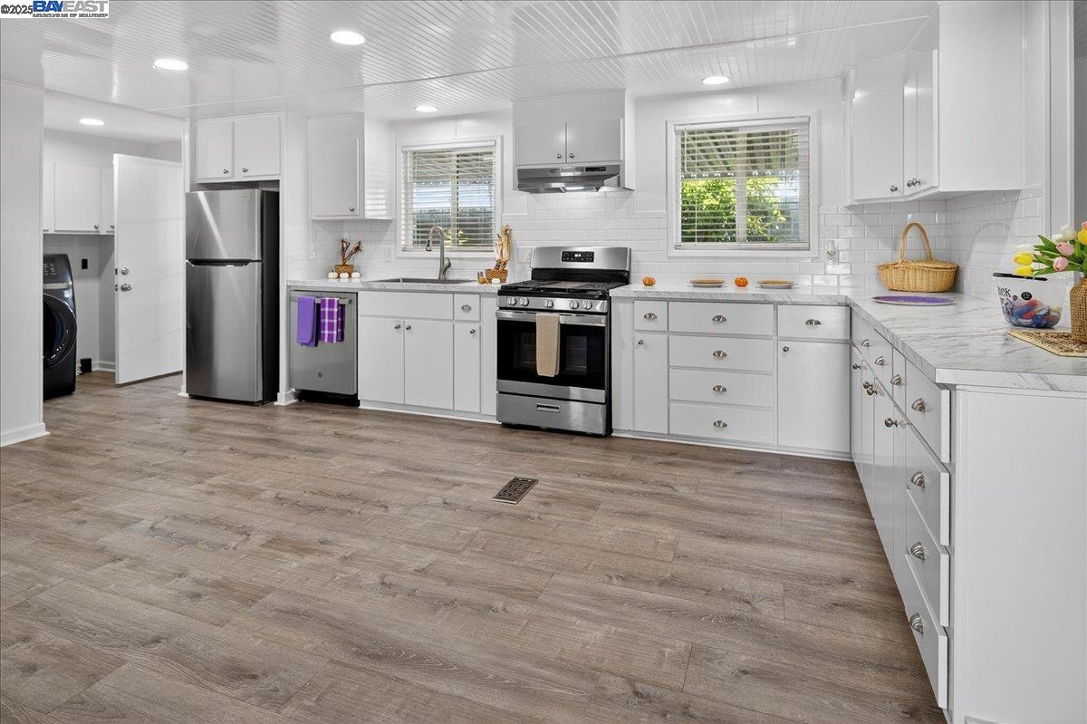 440 Santa Monica, San Leandro