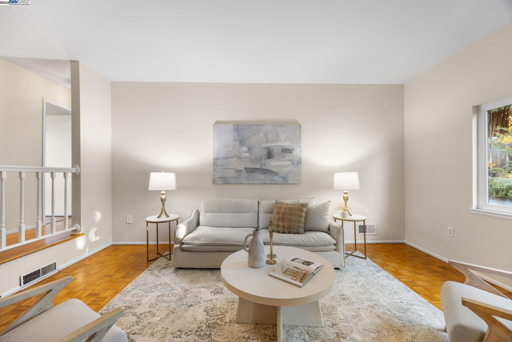 19554 Jaydine St, Castro Valley