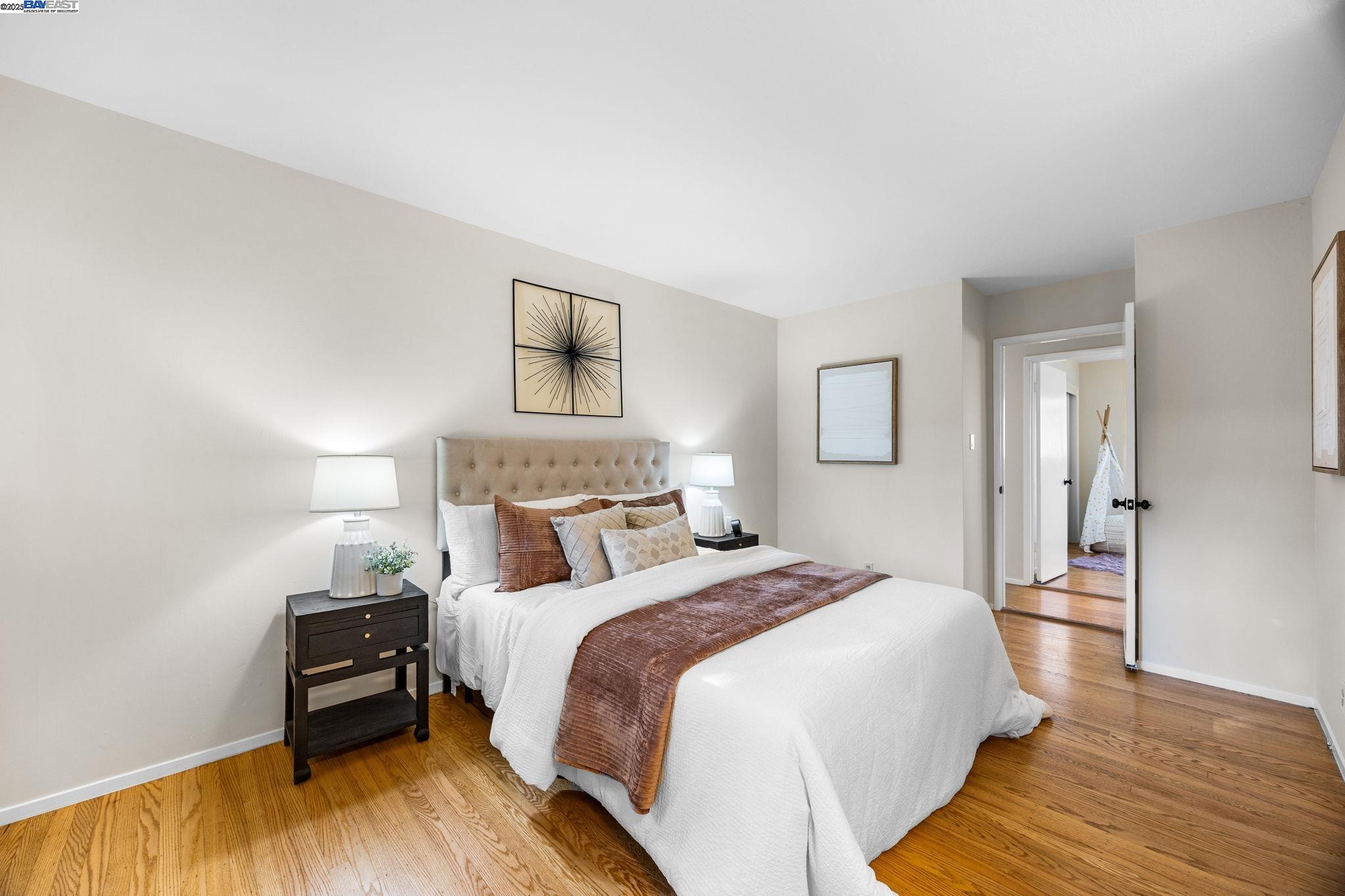 19554 Jaydine St, Castro Valley