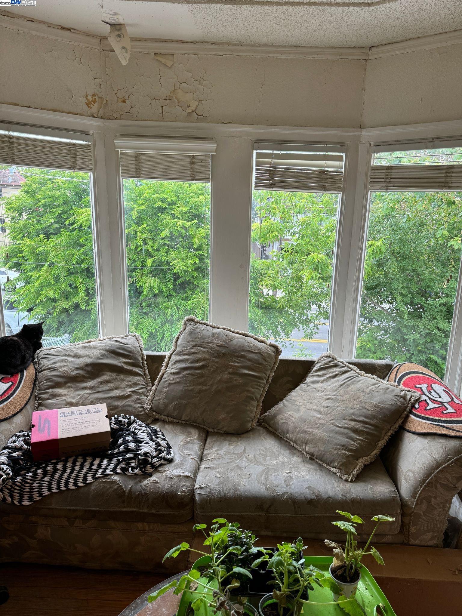 2123 High St, Oakland