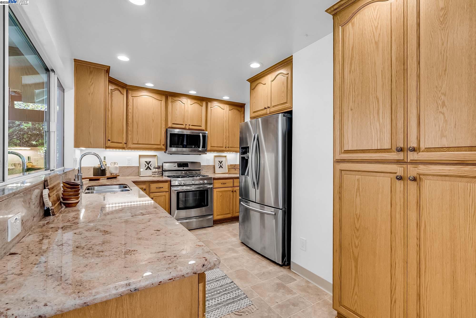 584 Eleanor Place, Hayward