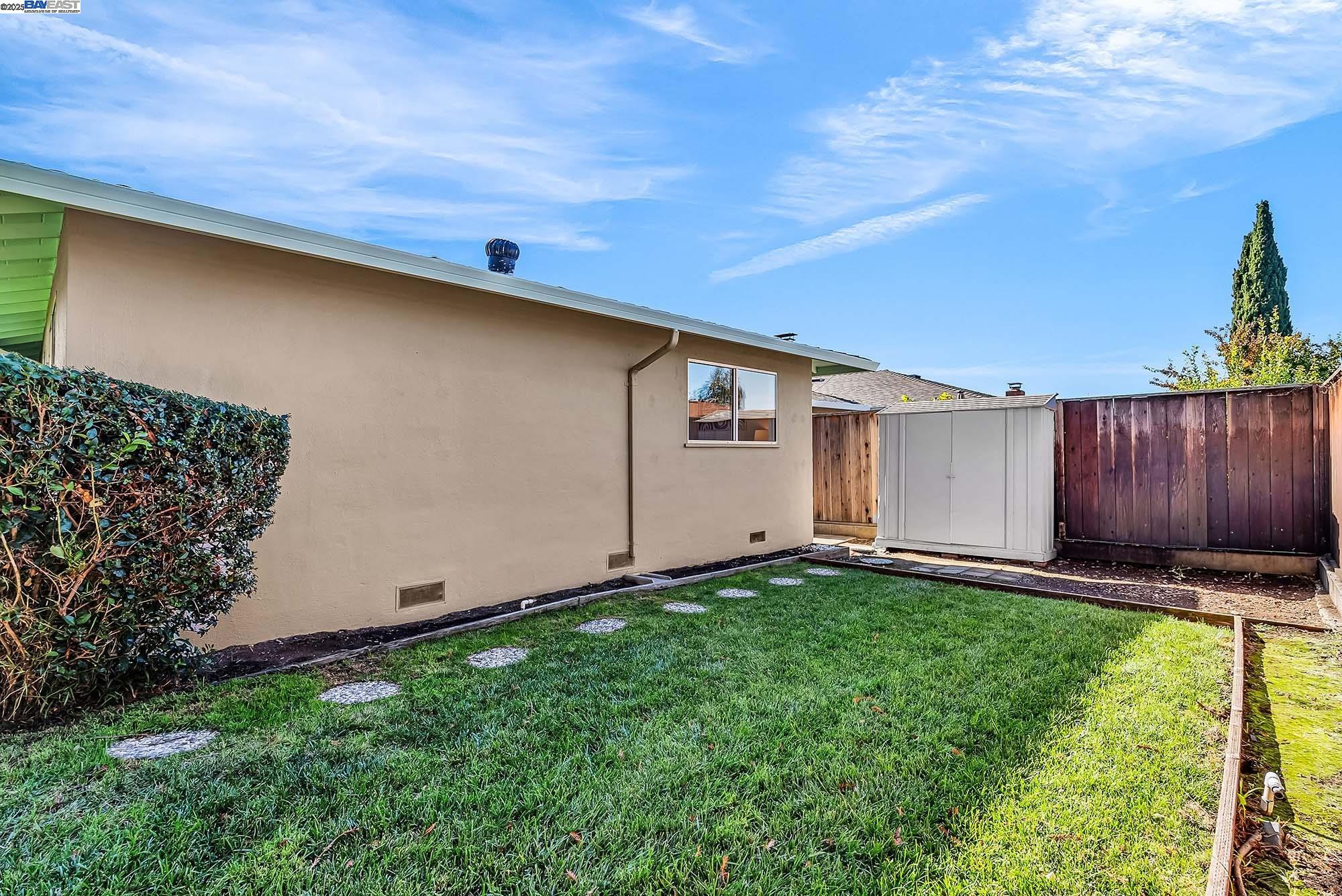 584 Eleanor Place, Hayward