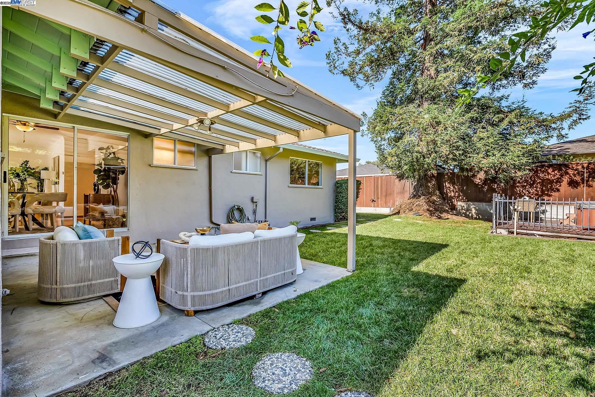 584 Eleanor Place, Hayward