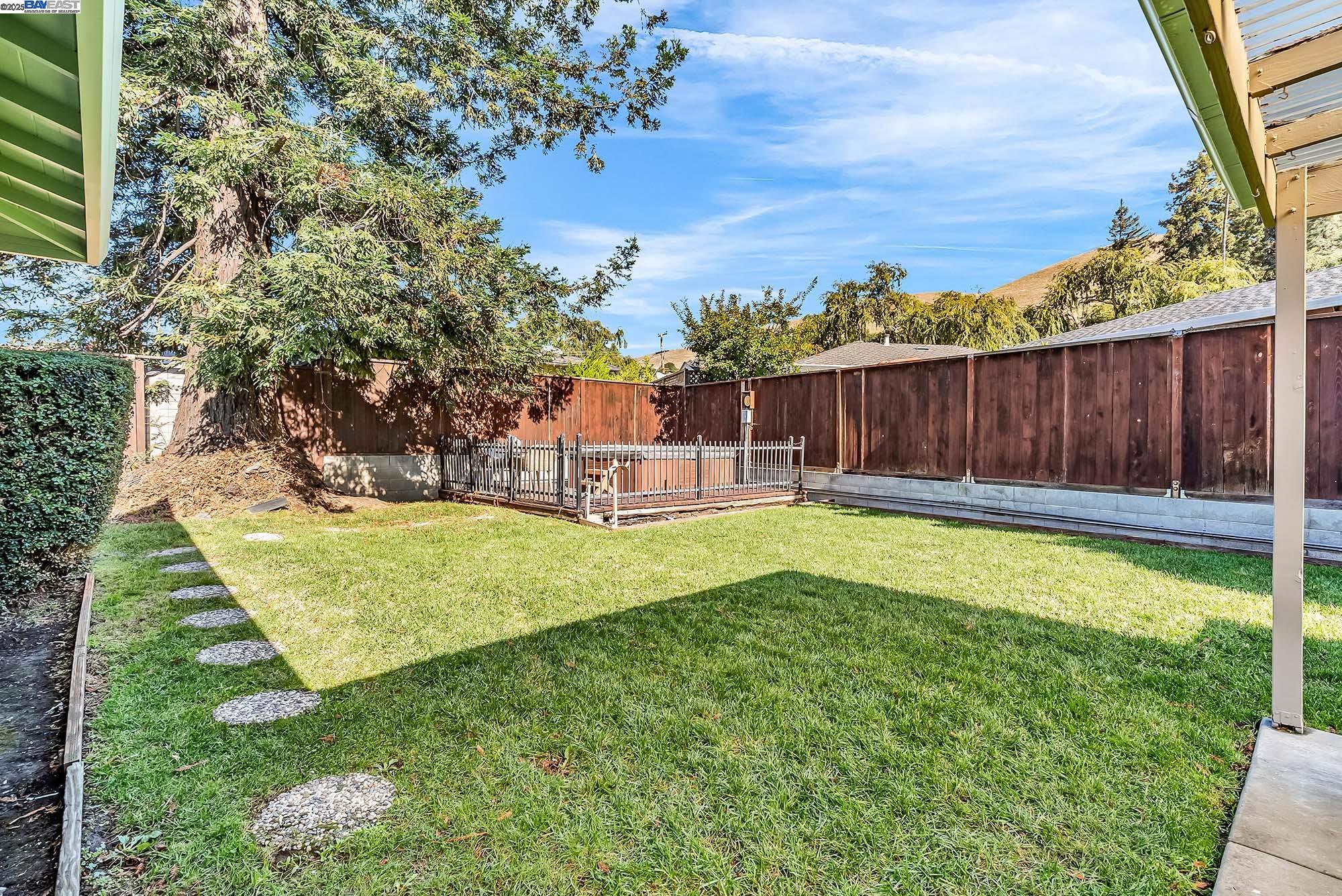 584 Eleanor Place, Hayward