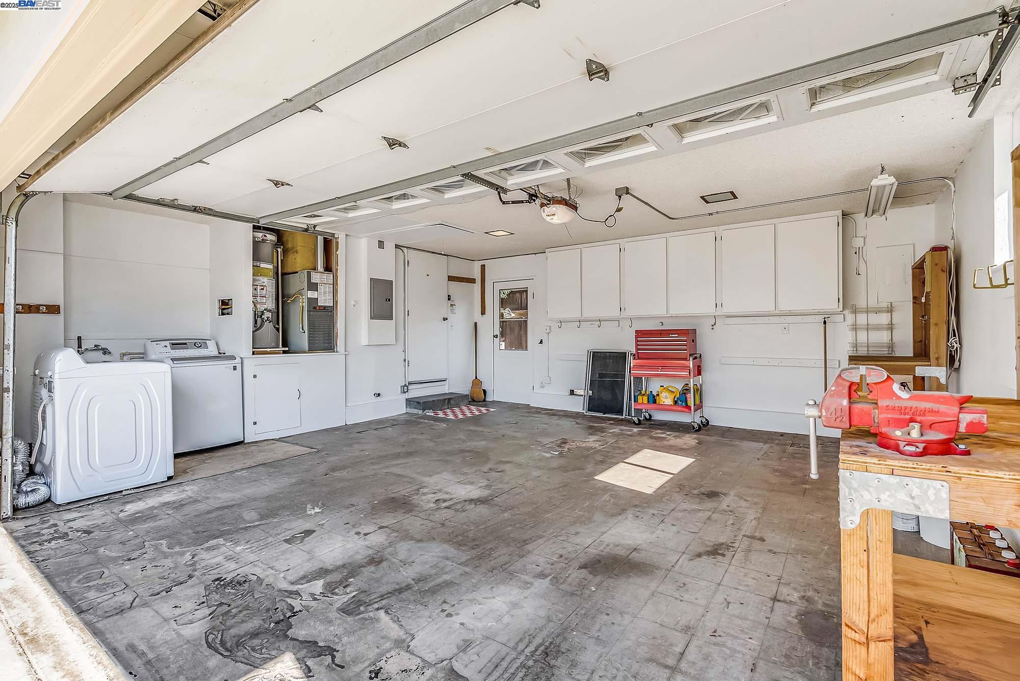 584 Eleanor Place, Hayward