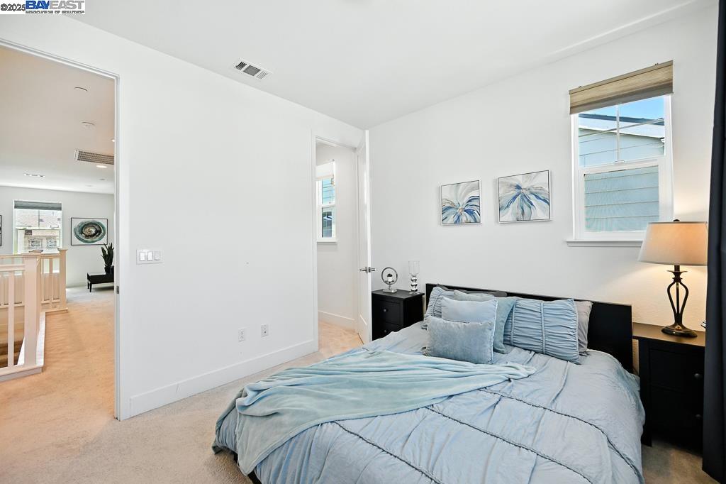 2100 Carbondale, Dublin