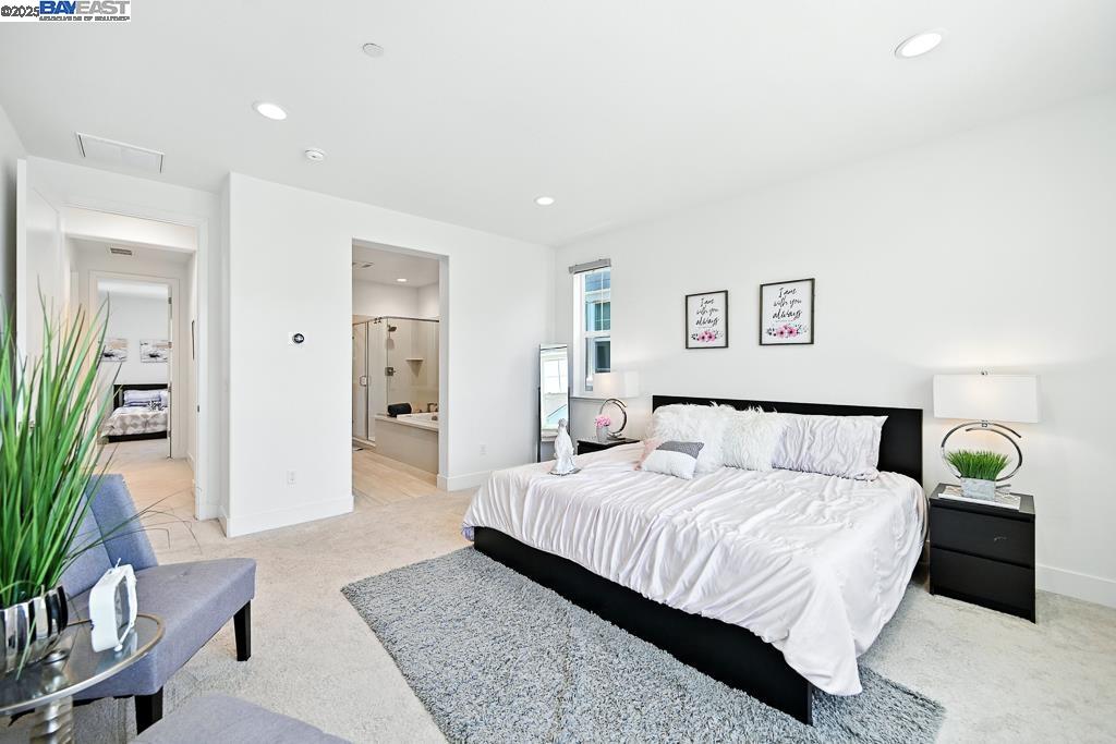 2100 Carbondale, Dublin