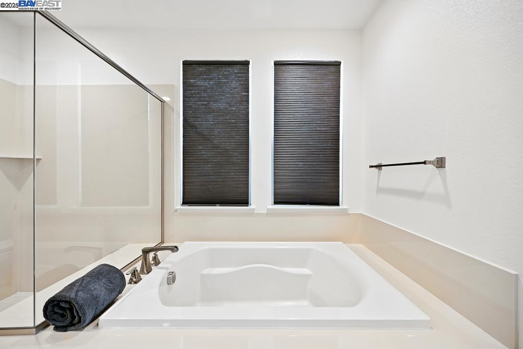 2100 Carbondale, Dublin