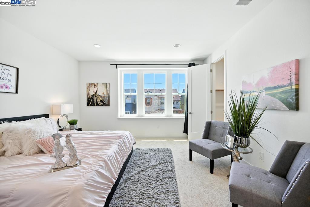 2100 Carbondale, Dublin