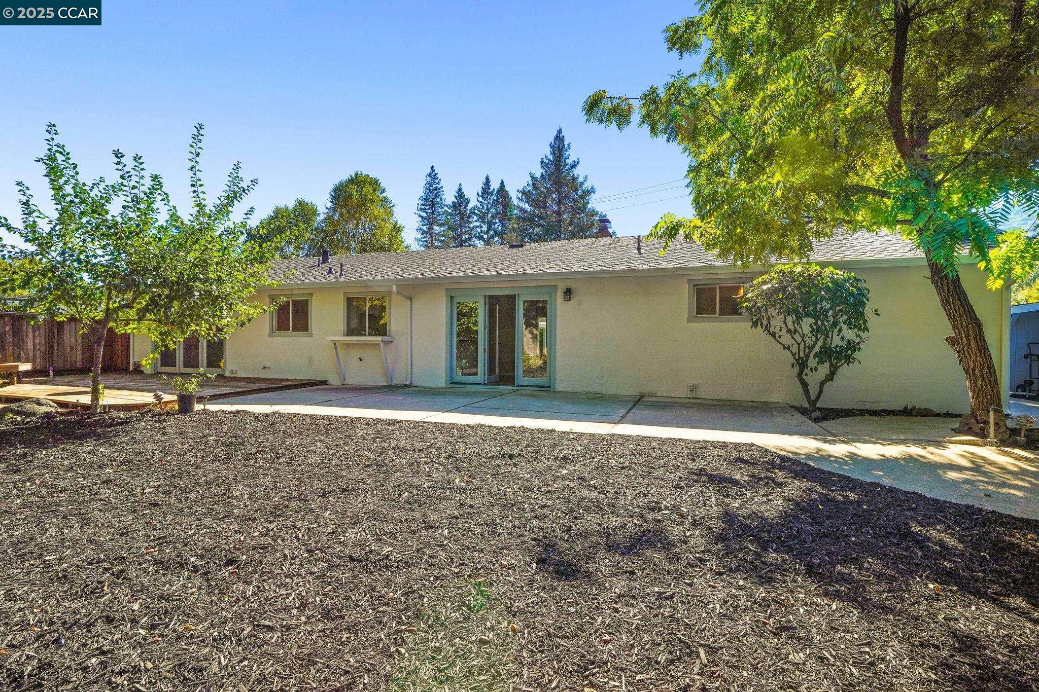 544 Verona Ave, Danville