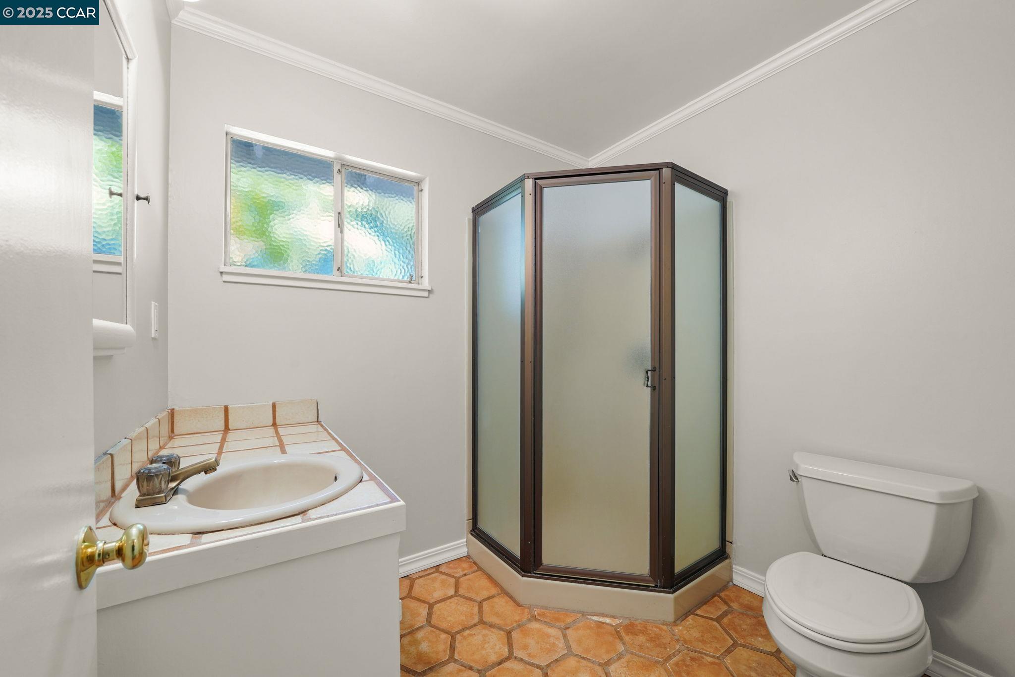 544 Verona Ave, Danville